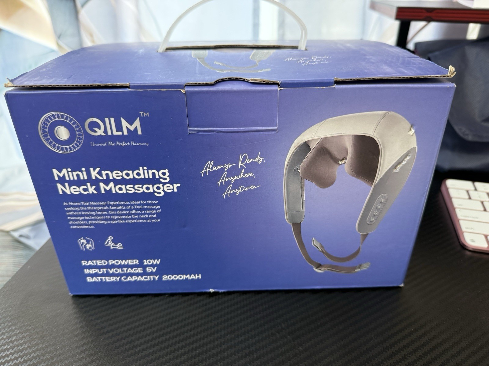 QILM Mini Kneading Neck Massager – Heated Shiatsu Neck & Shoulder Massager