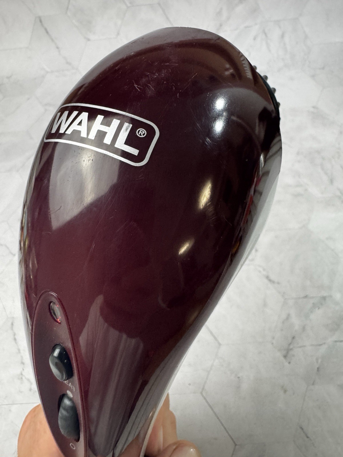 Wahl Hot /Cold Therapy Handheld Massager Full Body Massager w/ One Attachment