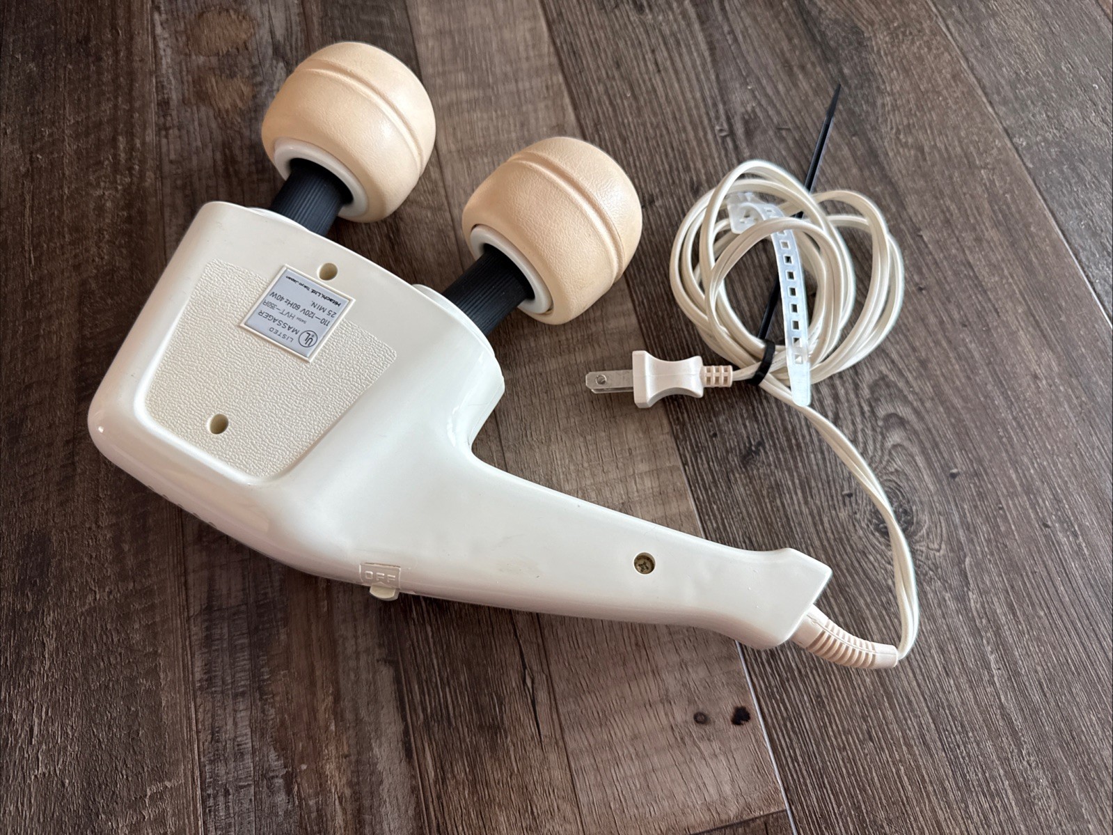 Hitachi HVT-350R Massager Dual Twin Heads Electric 2 Speed Vintage – Works Great
