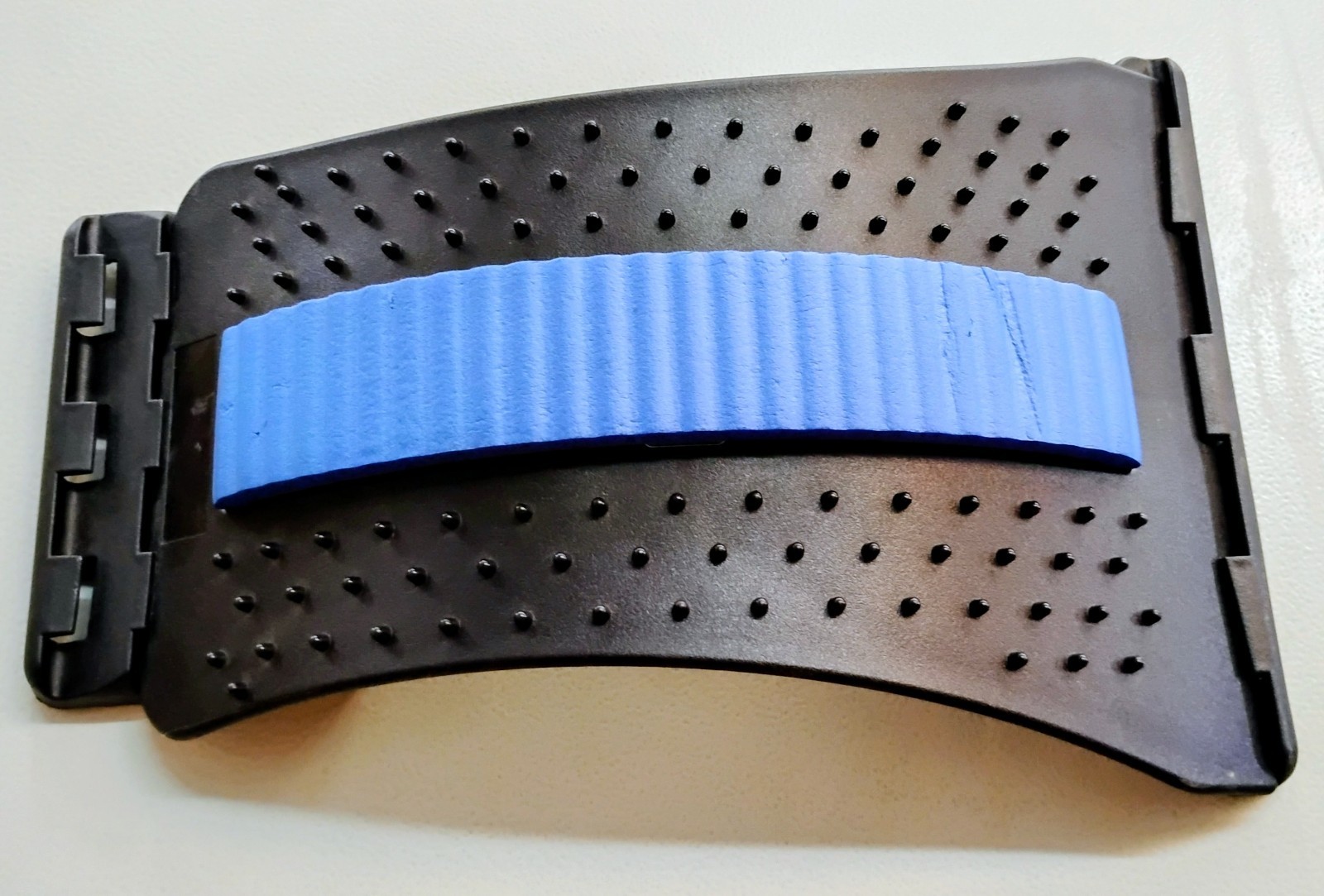 Back Stretcher, Lumbar Support, Spine Relief & Posture Aid, multi level