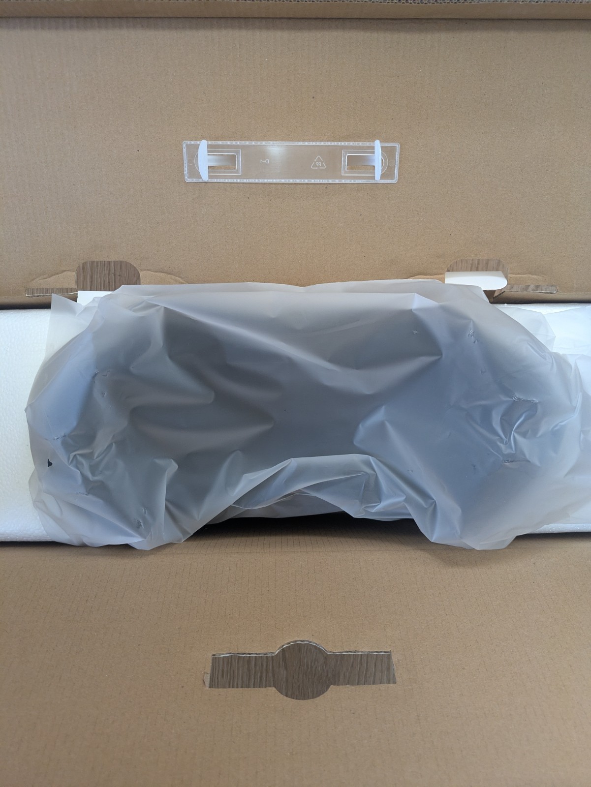 New In Box Rolling Percussive Massager With Stand – Deep Tissue Muscle Massager