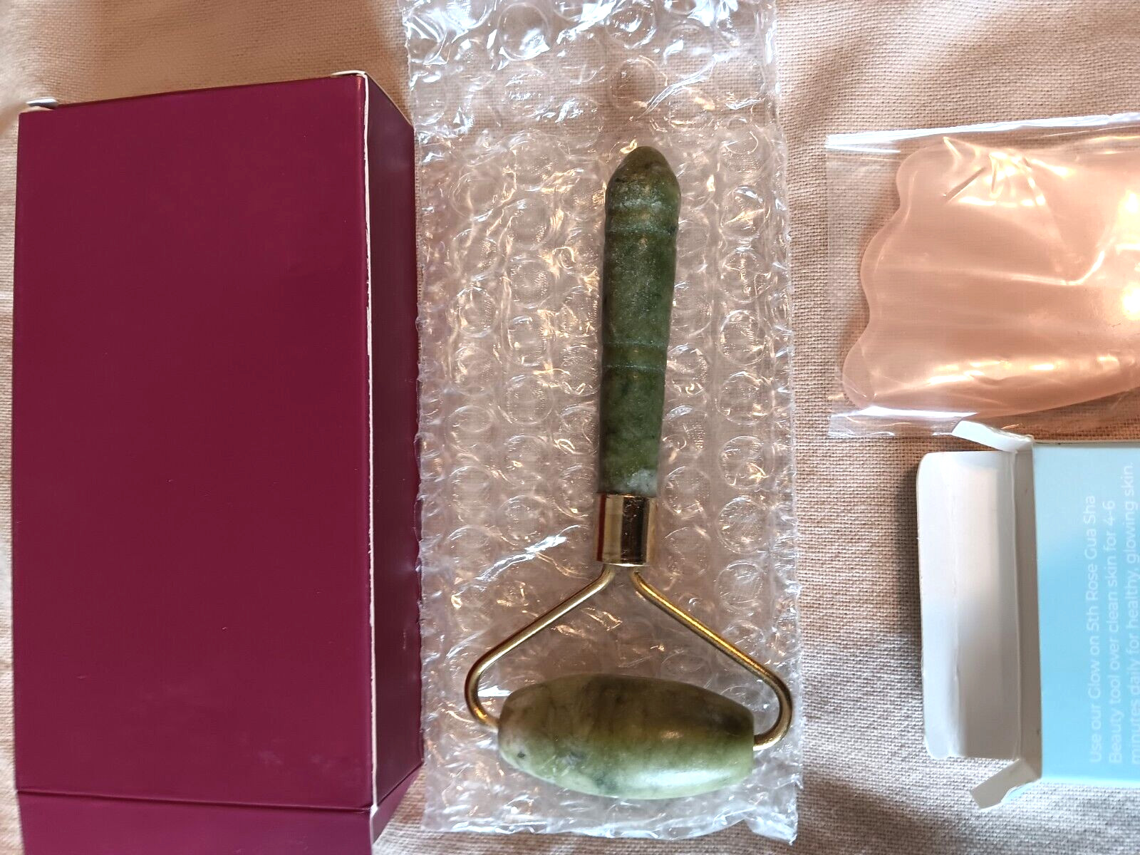 Glow On 5th Beauty Rose Gua Sha Beauty Tool Birchbox Jade Facial Massager Roller