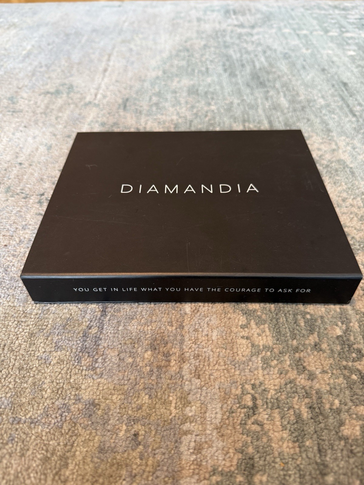 Diamandia Bian Stone Body Gua Sha