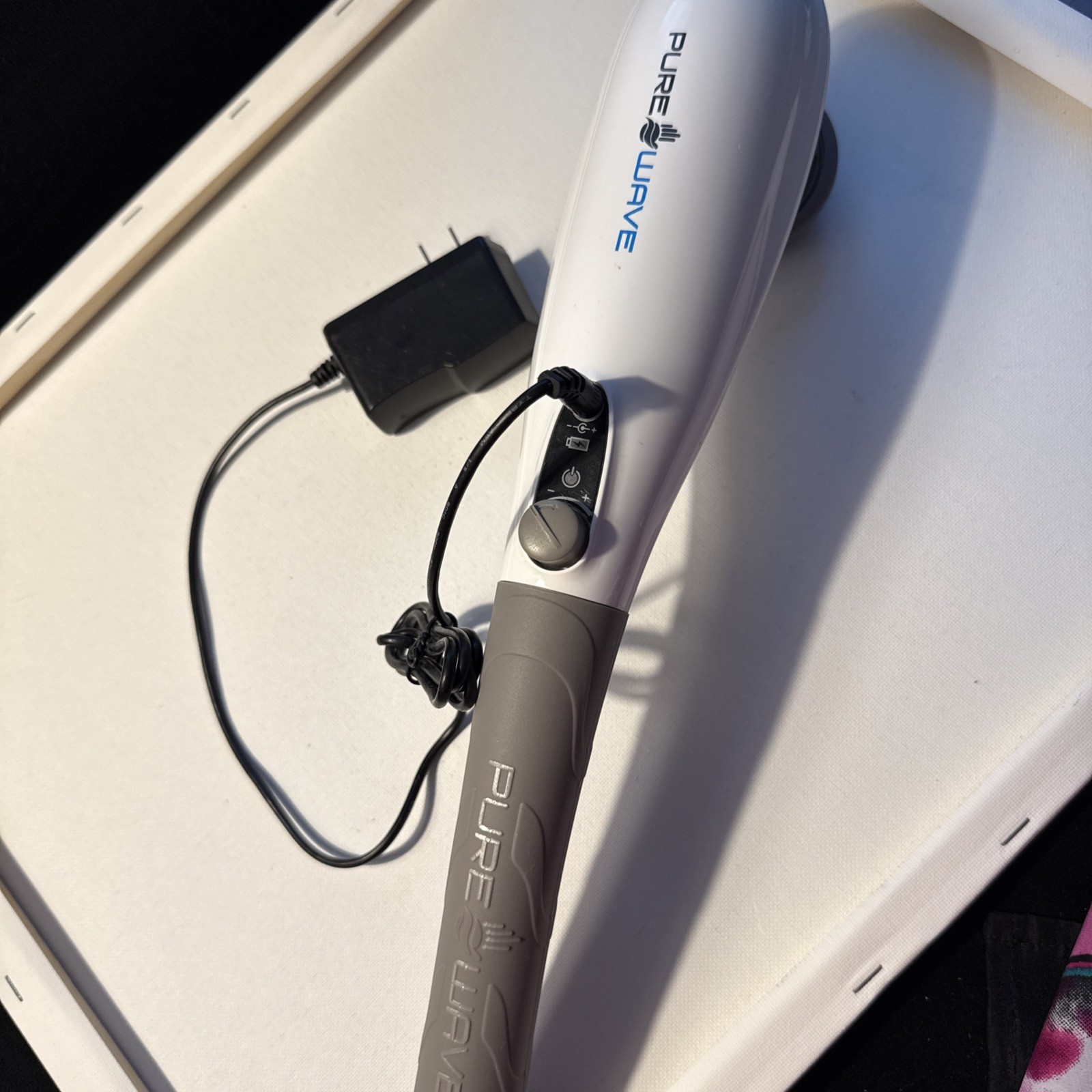 PADO Pure Wave CM-05 Cordless Handheld Percussion Massager Unit Only