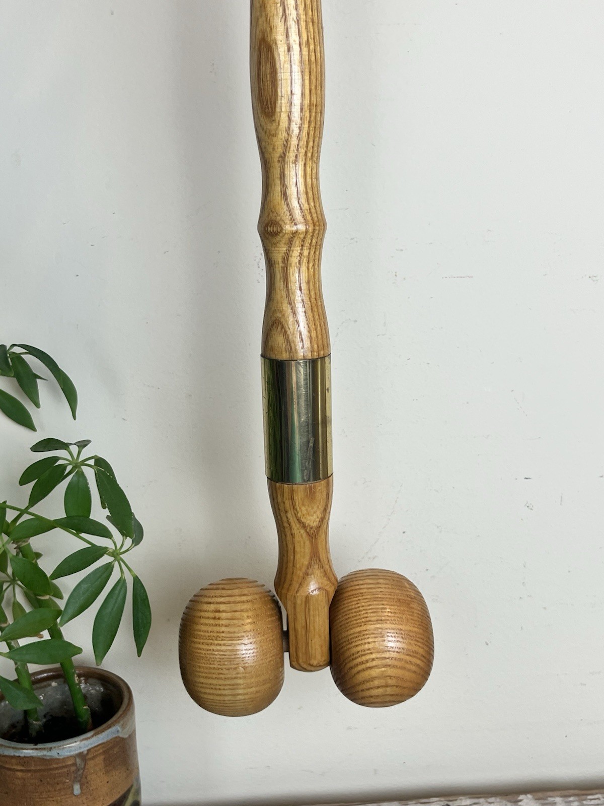 Vintage Wooden Oak Back Massager Roller Rolling Balls W/Handle Brass Accent 15”