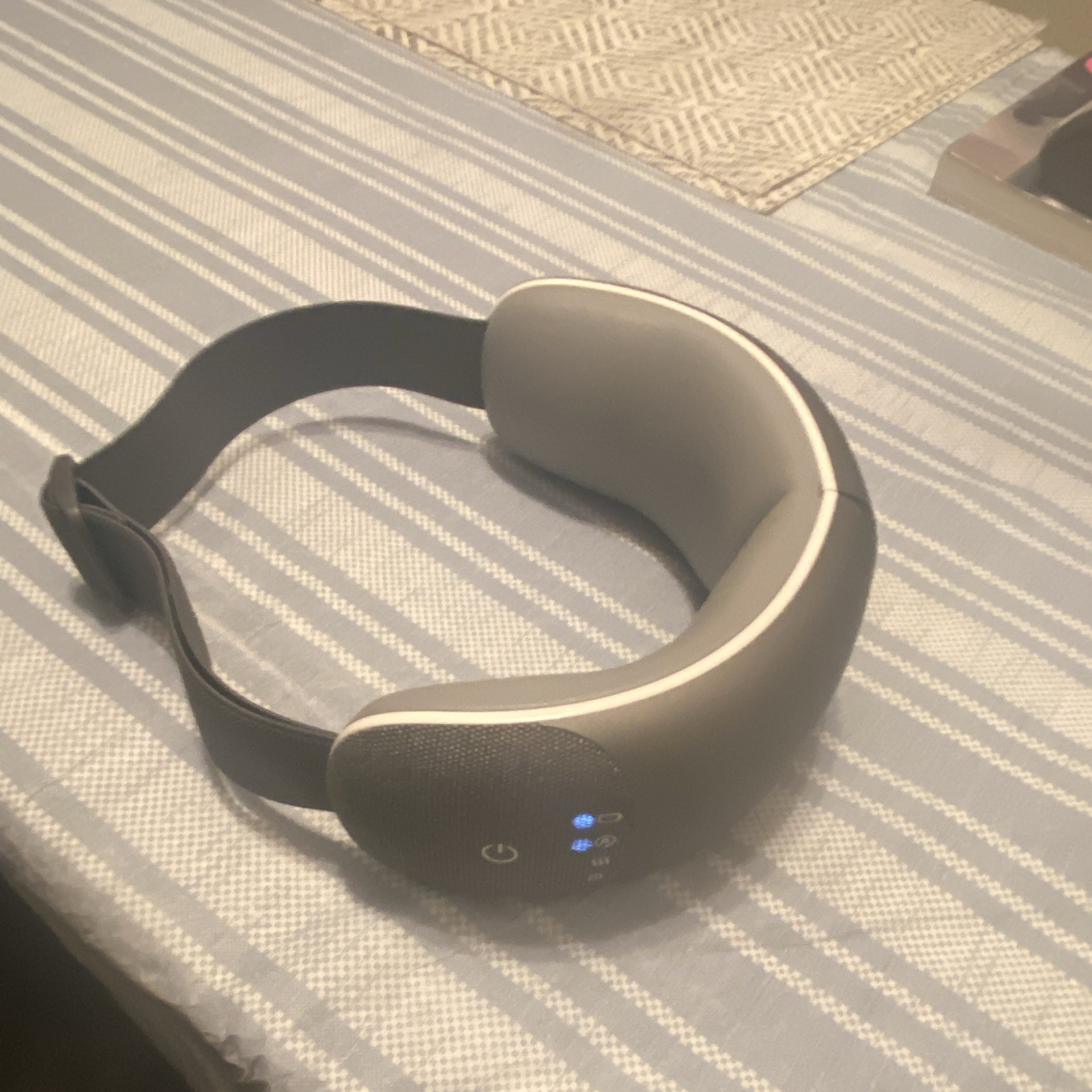 Ezencon EM-26C Rechargeable,Foldable,Eye Massager Heat Vibration Gray/Black