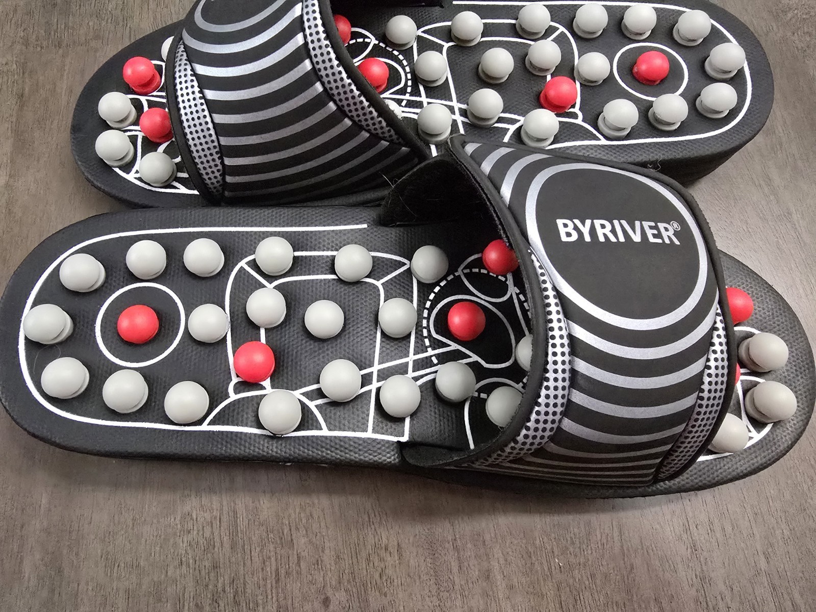 BYRIVER Rotating Shiatsu Massage Slippers Acupuncture Slides Unisex Size L 10.5