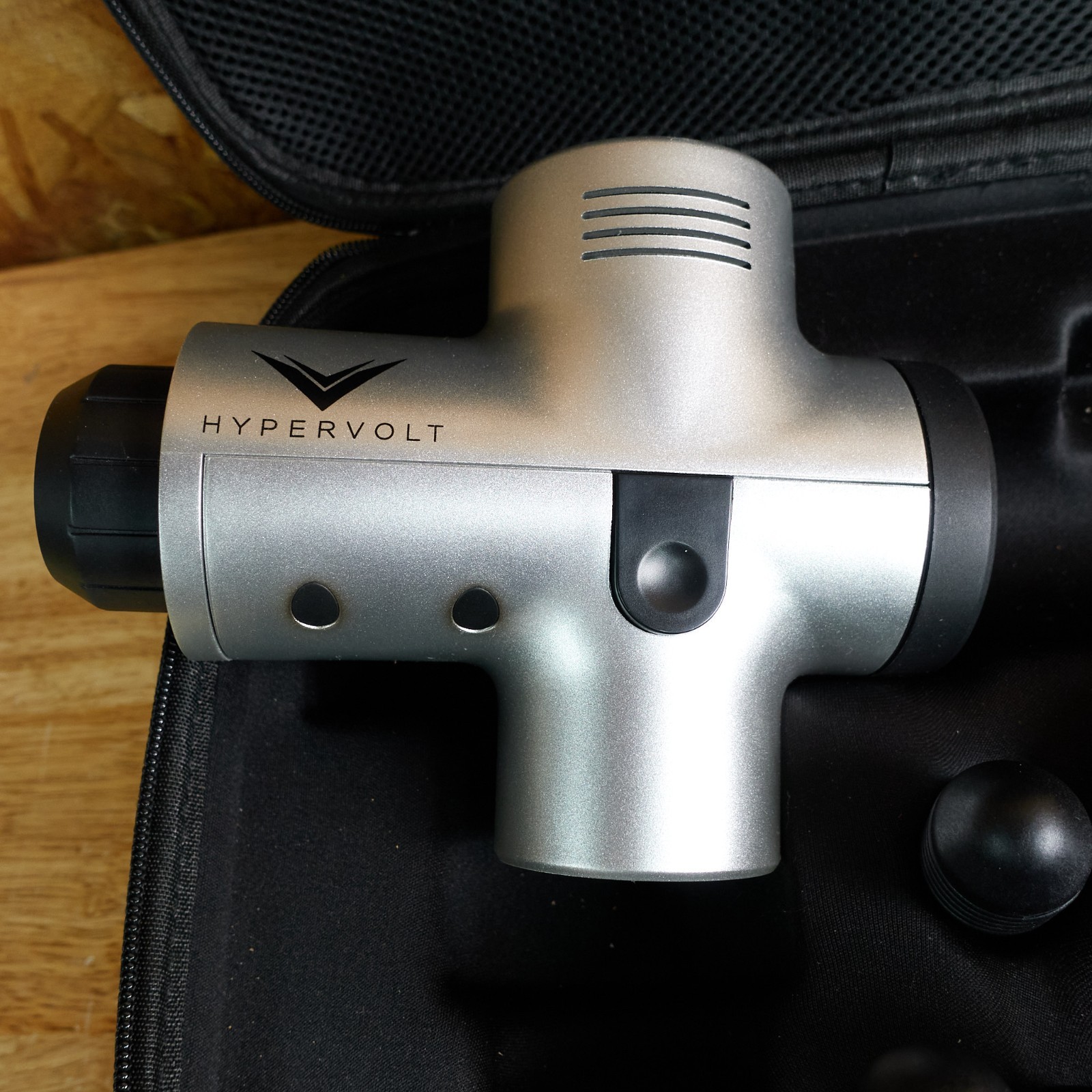 Hyperice Hypervolt Cordless Rechargeable Massage Gun 5 Heads Silver No Battery