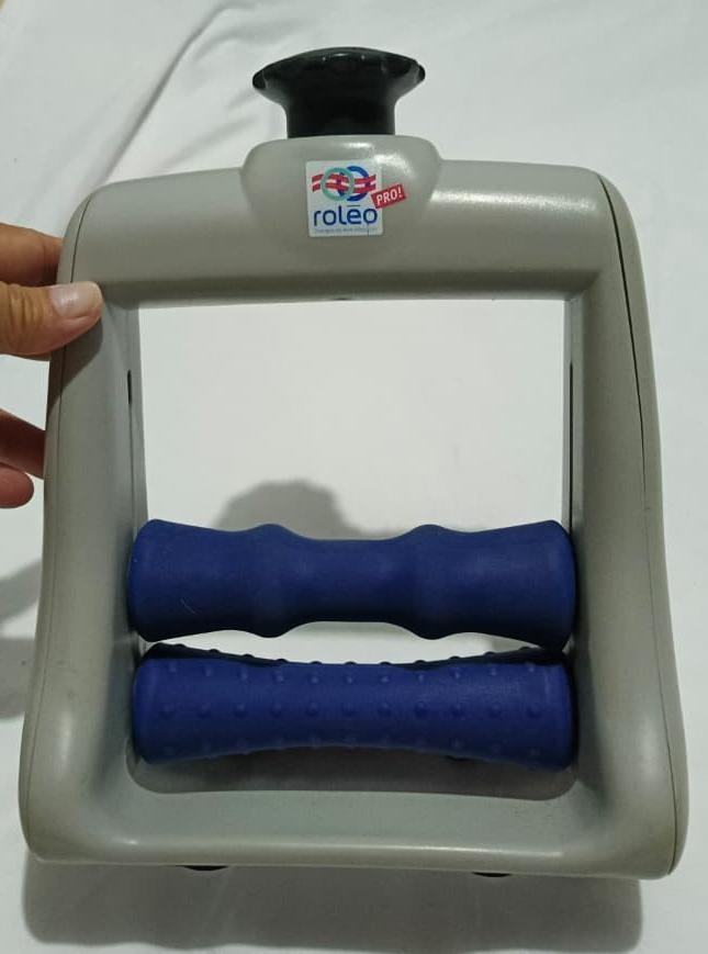 ROLEO Pro Therapeutic Hand Arm Massager Carpal Tunnel Tennis Elbow Pain Relief