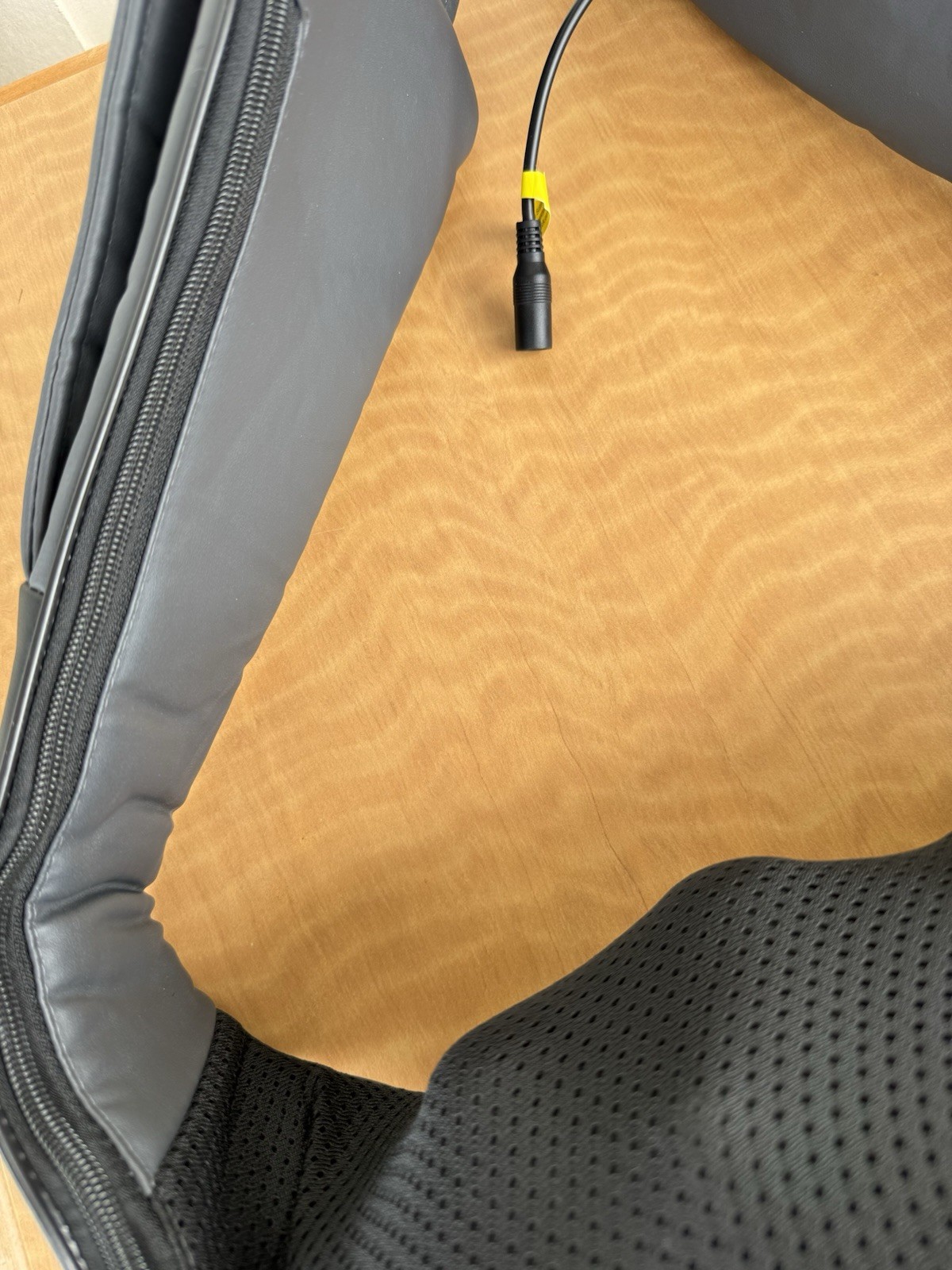 Nekteck Shiatsu Deep Kneading Massage Pillow