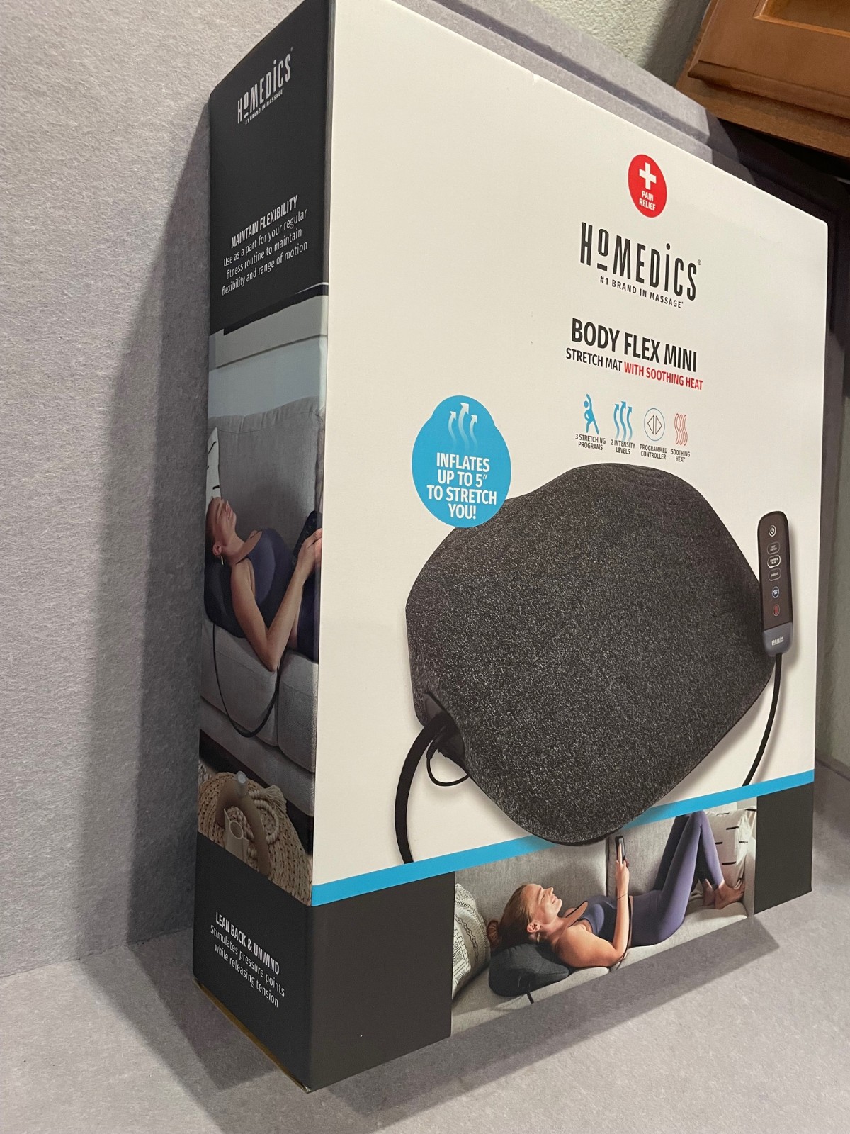 NEW IN BOX HOMEDICS BODY FLEX MINI STRETCH MAT WITH SOOTHING HEAT
