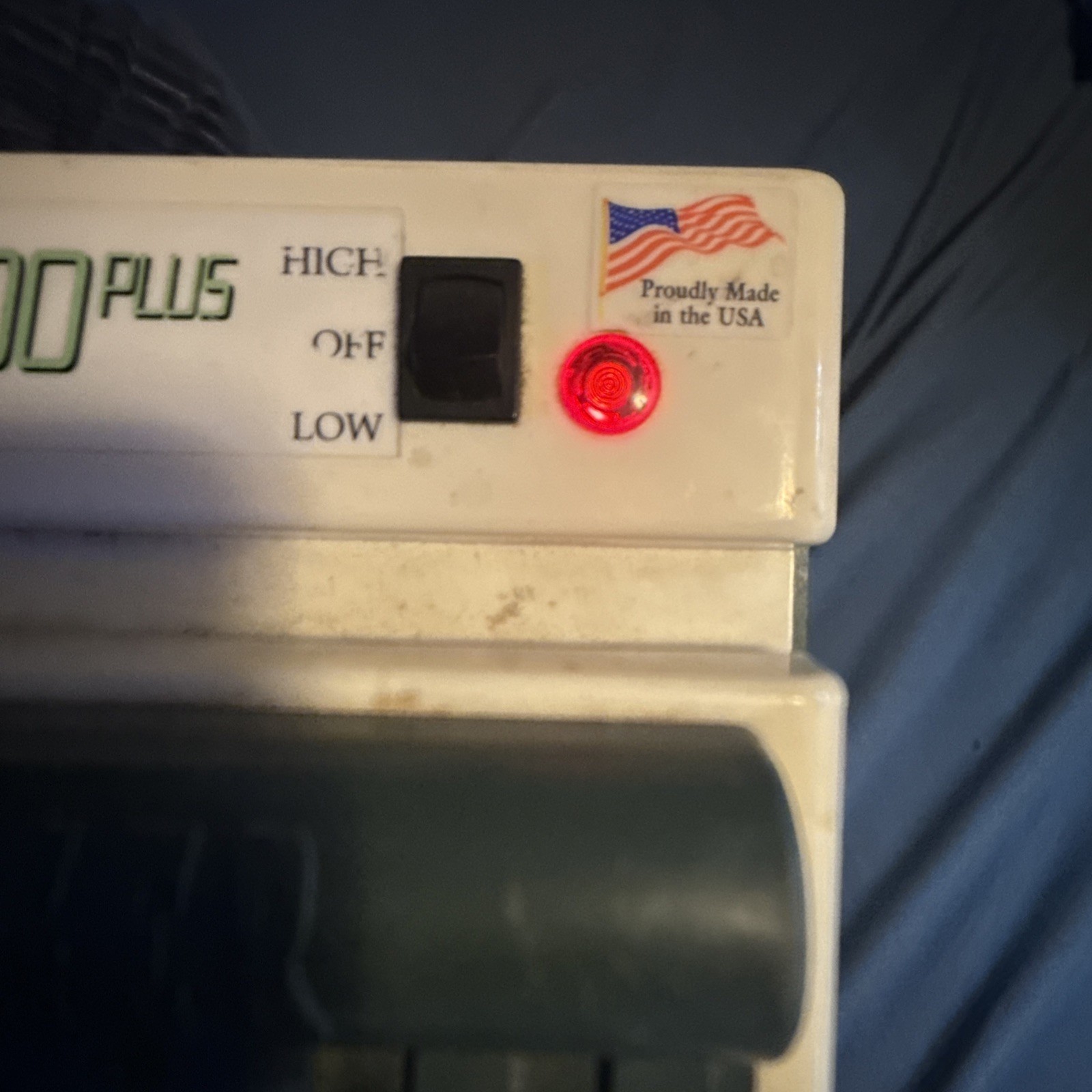 Medi Rub 2000 Plus Vibrating Foot Massager Model MR-3F Machine