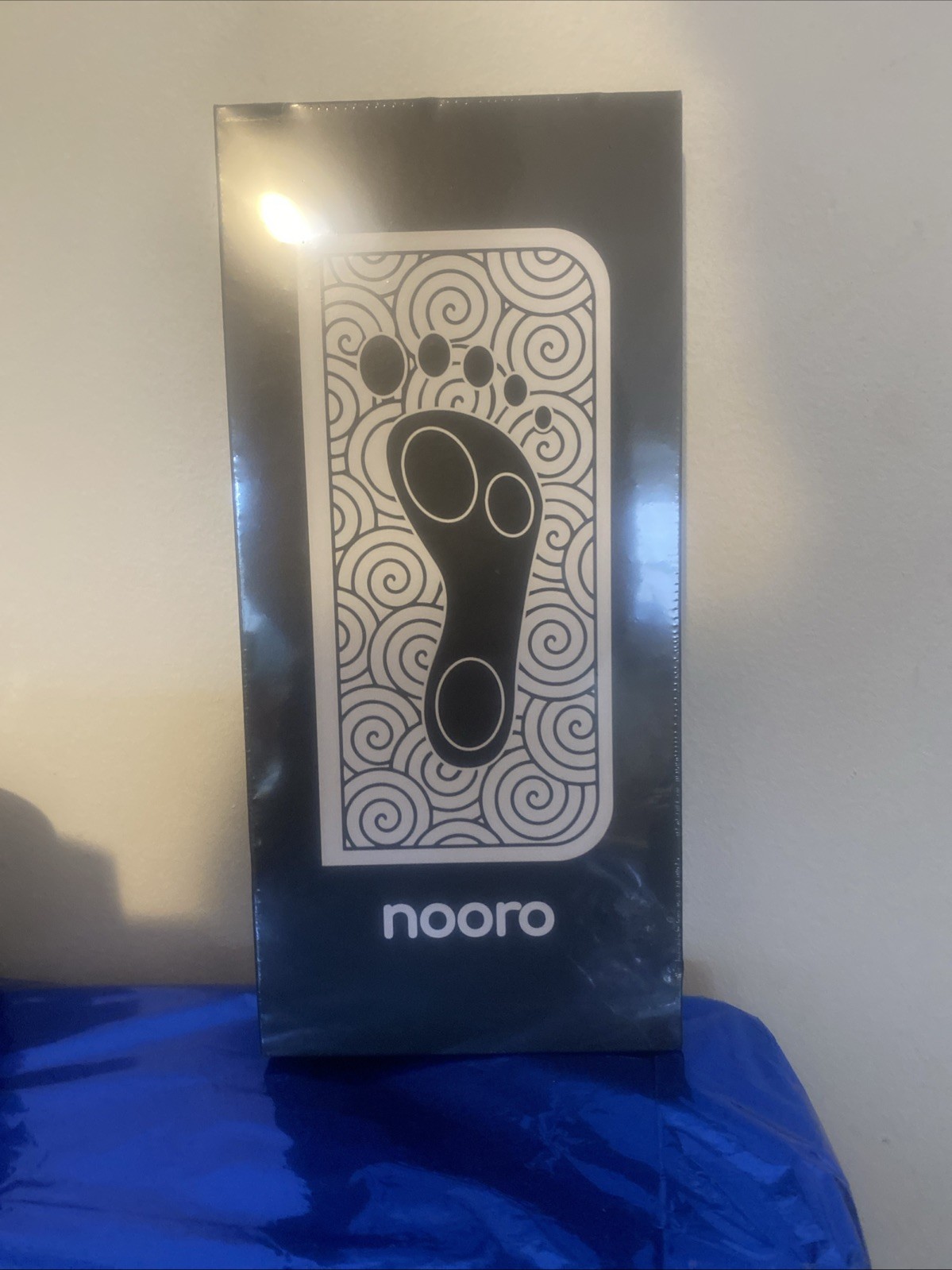 Nooro Ultimate Foot Massager V1.0 Portable Lightweight New in Package SEALED