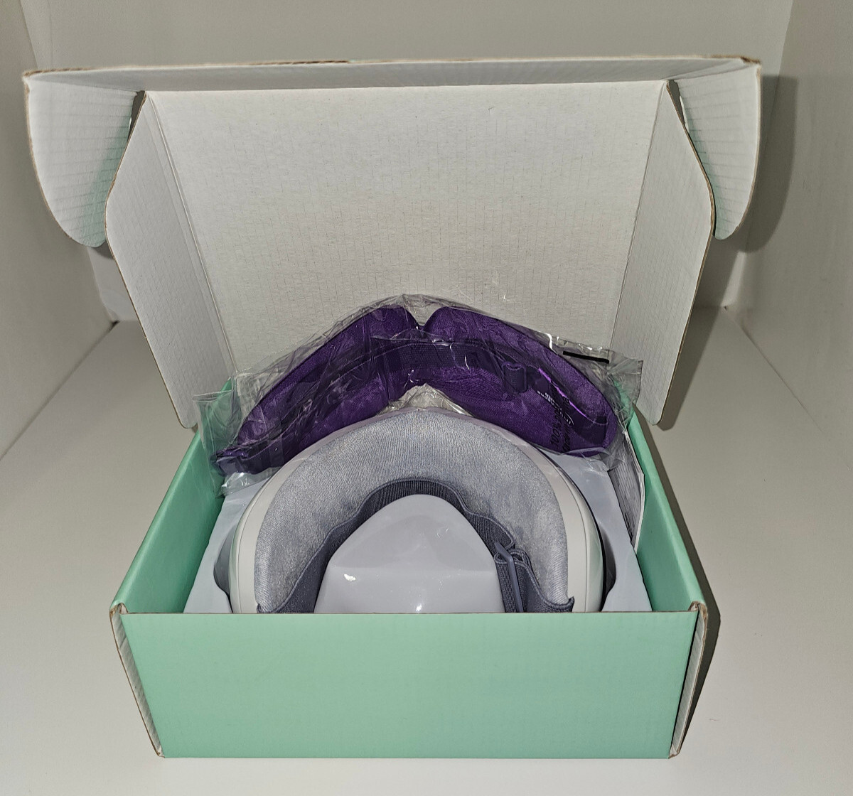 Rechargeable Eye Massager with Heat & Vibration – Bluetooth Music – Open Box