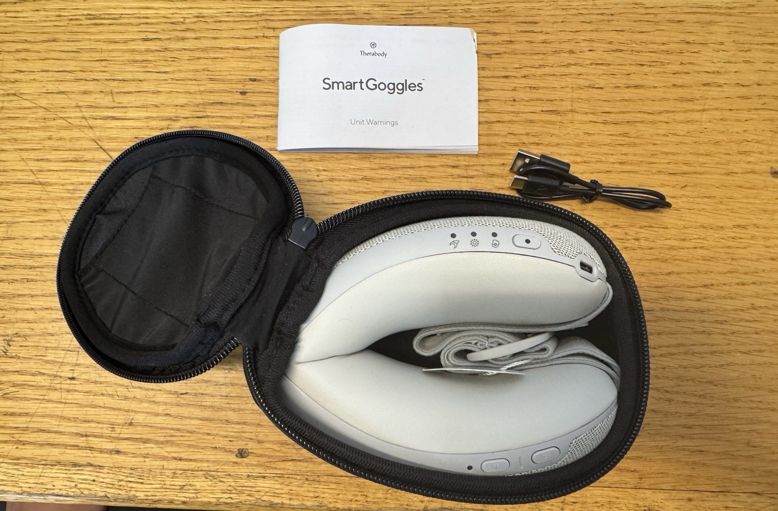 Therabody Smart Goggles White Gen 1 With Carrying Case Charging Cable