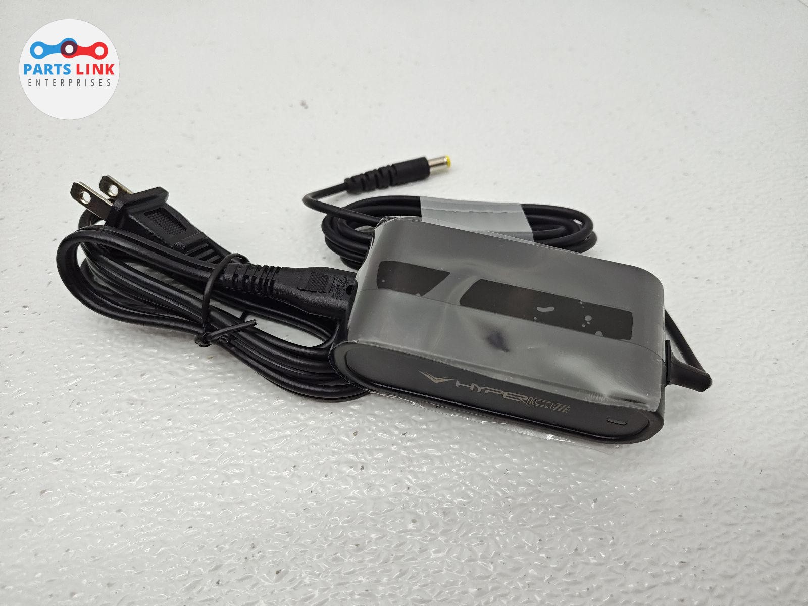 Hyperice Hypervolt Plus Bluetooth Percussion Massage Gun Device Black SET