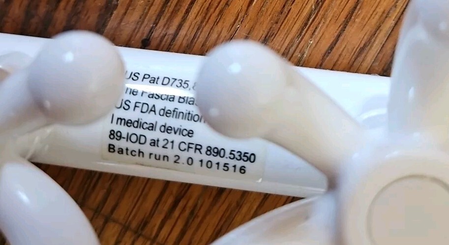 Ashley Black Guru FasciaBlaster Fascia Blaster 4 Large Claws NEW Without Box