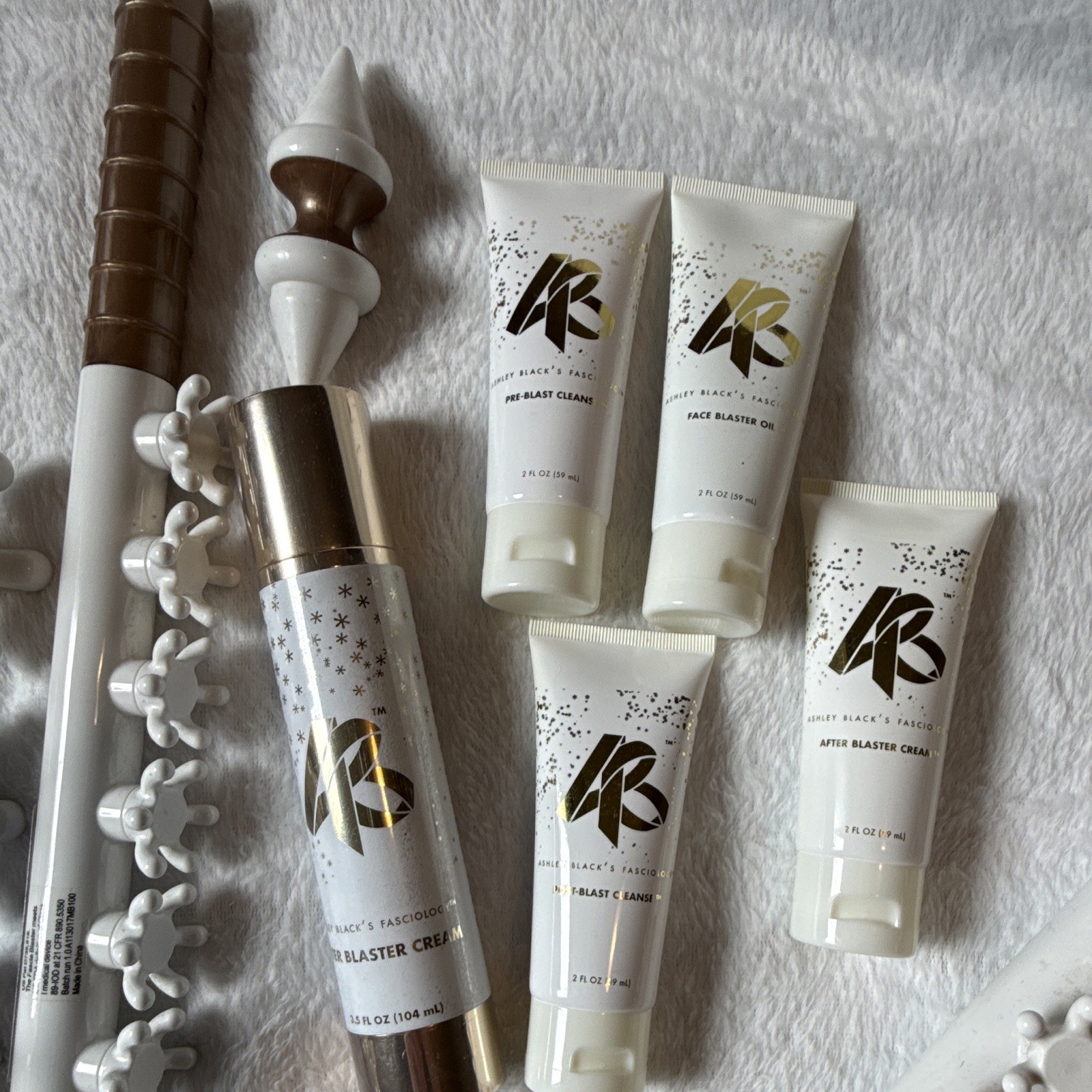 Ashley Black FasciaBlaster Handheld Body Massager Set White/Gold w/ Creams