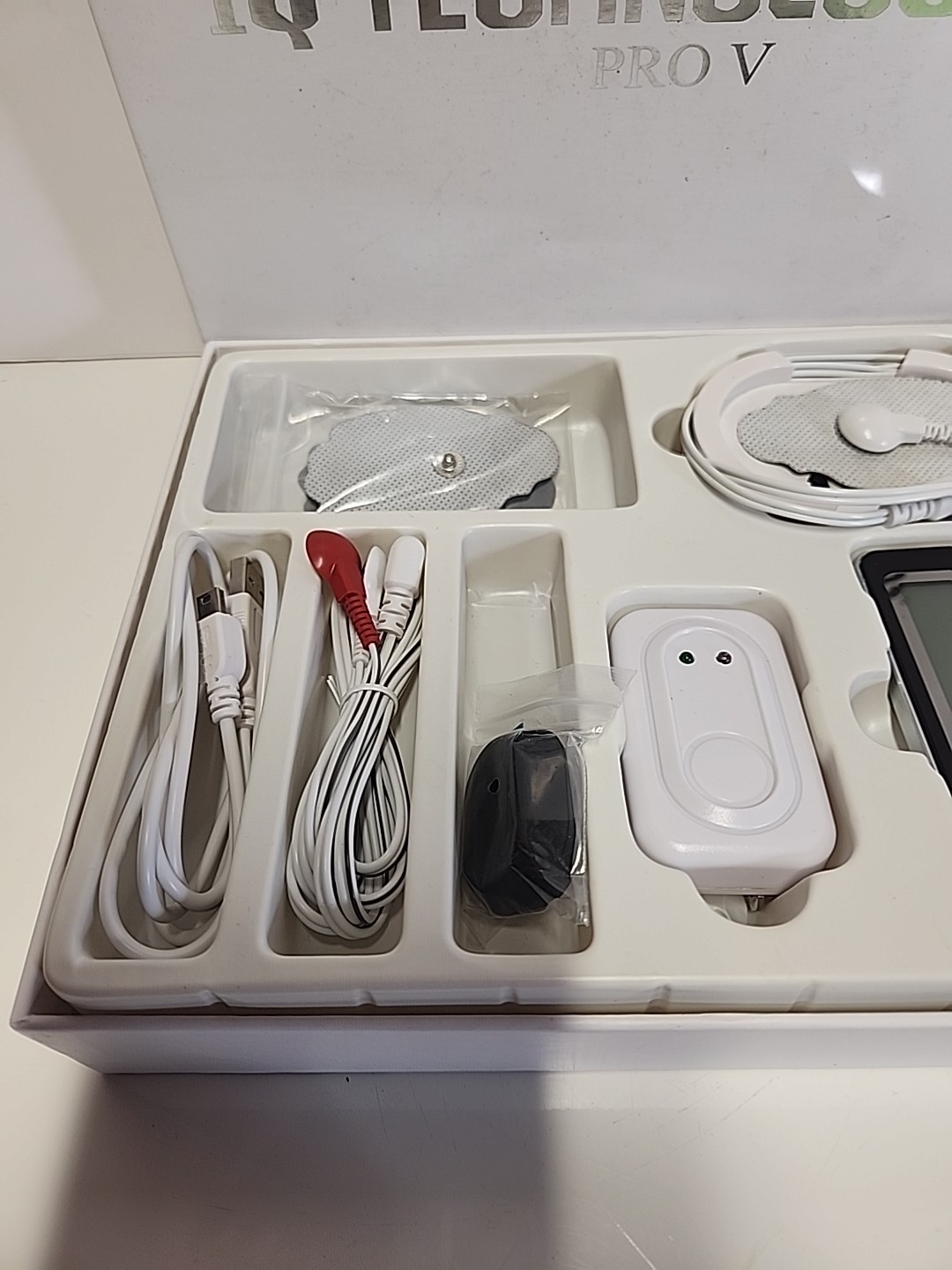 IQ Technologies Massager Pro V TENS Massager Unit Charger – New Open Box