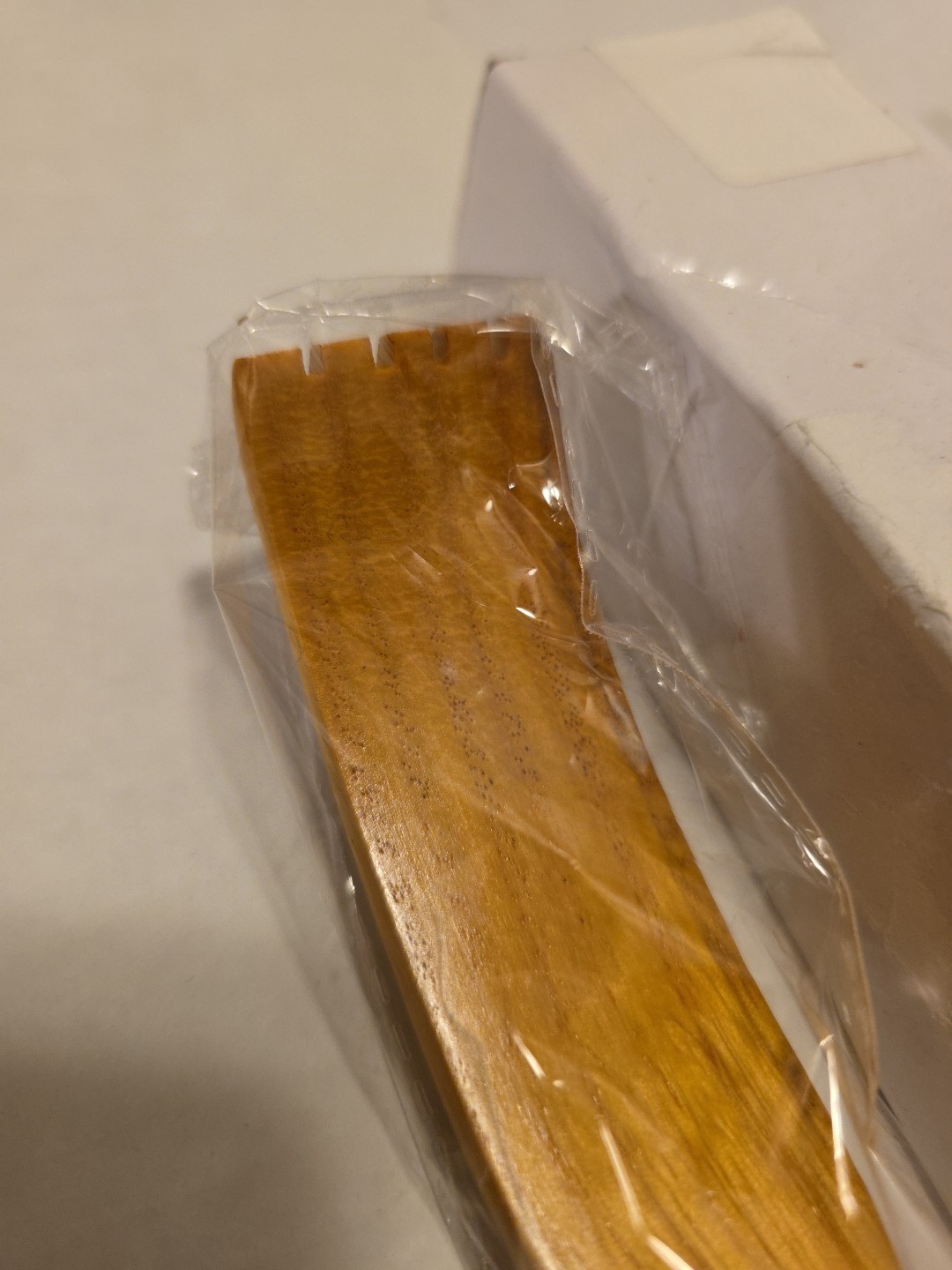 Oversized Wooden Back Scratcher: 18» Extended Curved Handle for Better Reach, H