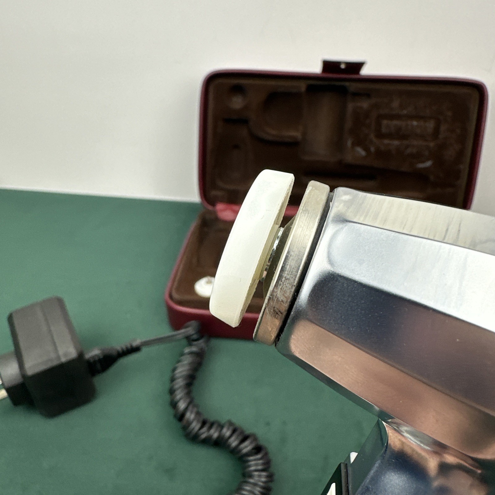 Novafon Type SK 14V Vibration Massager With Case Germany Tested Working
