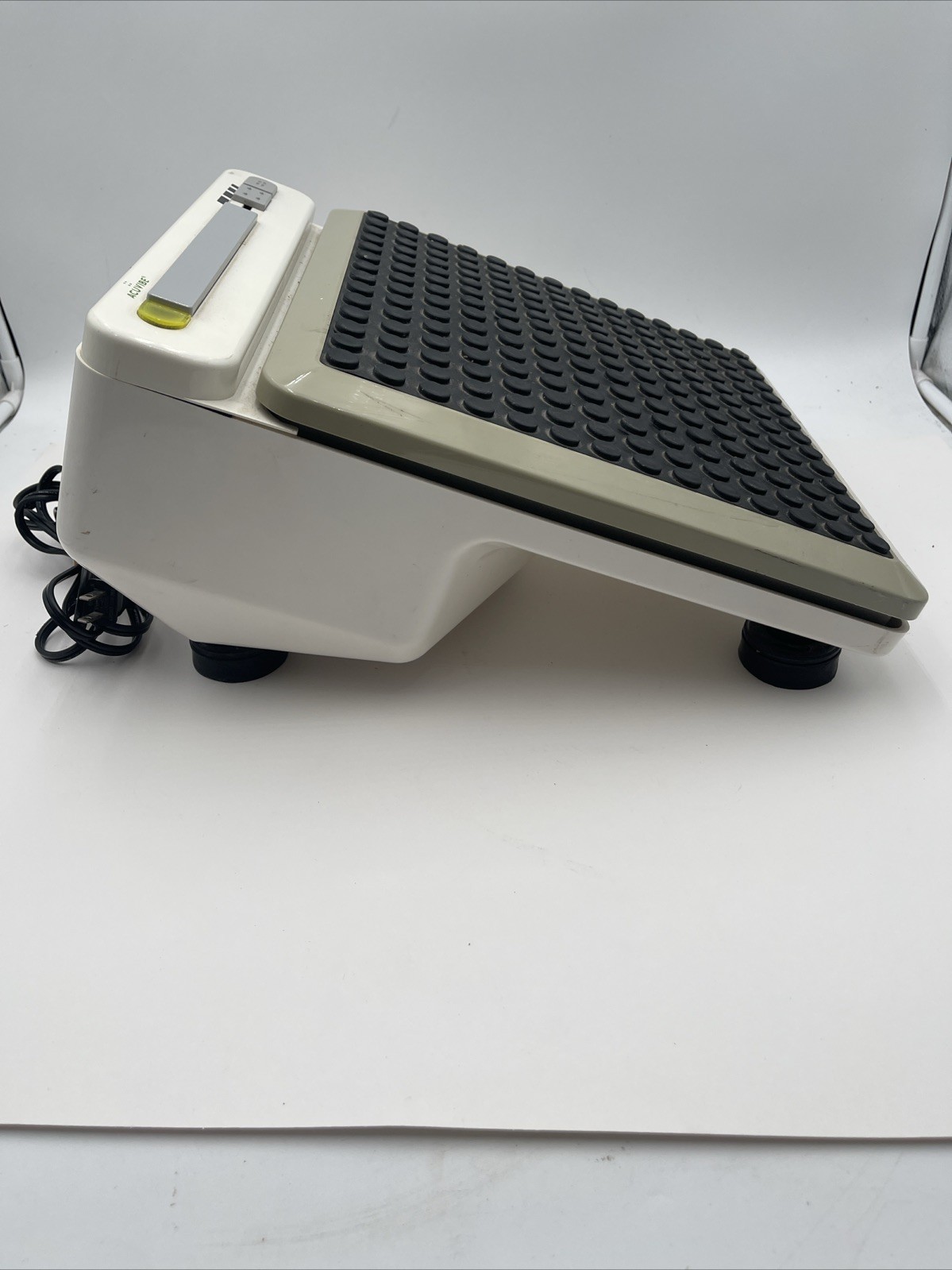 Acuvibe Vibrating Foot Feet Massager Model 5004 Adjustable Speed ~ Tested Works!