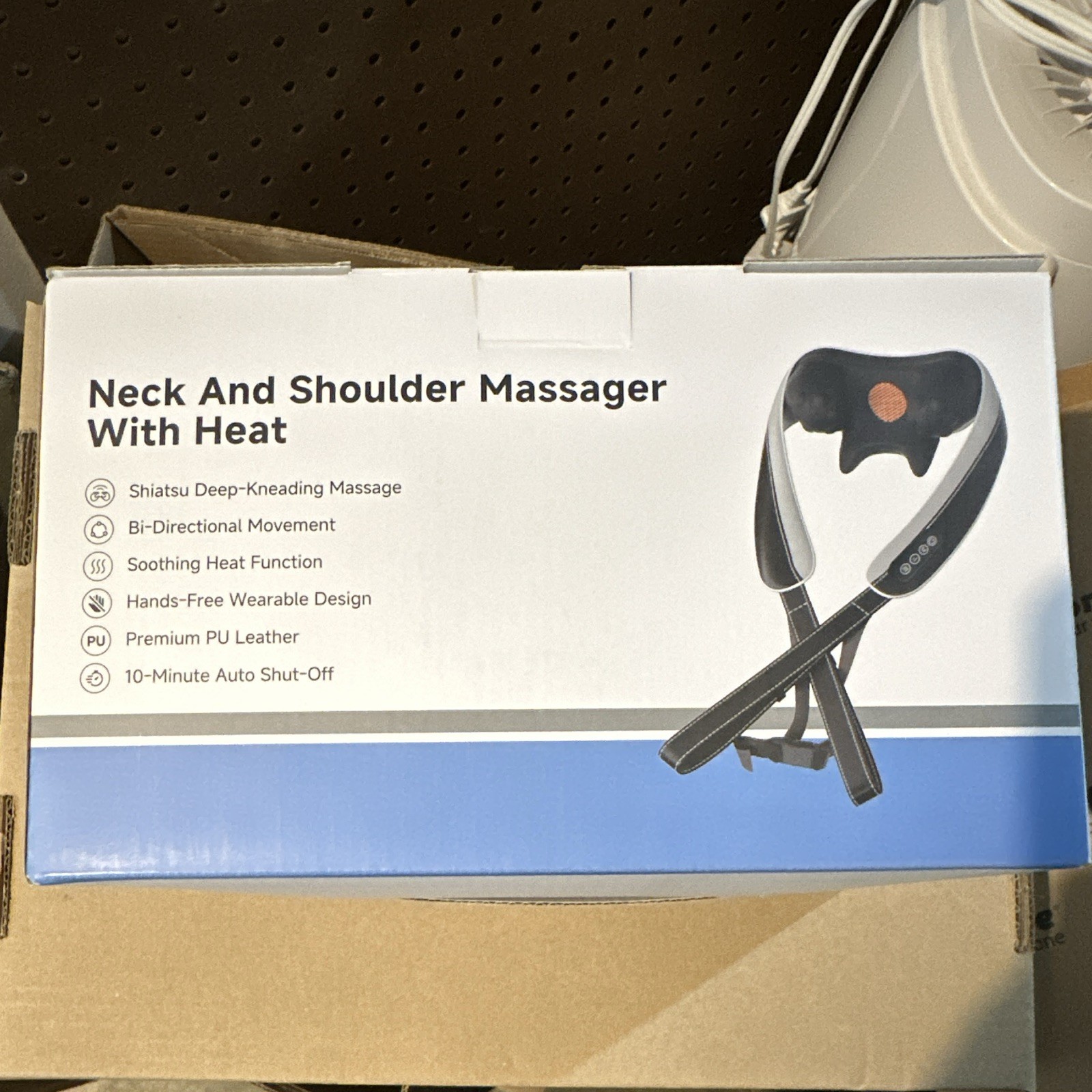 Neck & Shoulder Massager Shiatsu Kneading Heat Wearable Hands-Free PU Leather