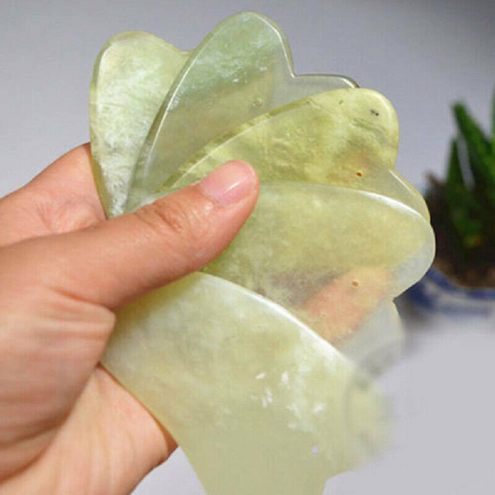Gua Sha Natural Green Jade Quartz Crystal Stone Crystal Body Massage Board Tool