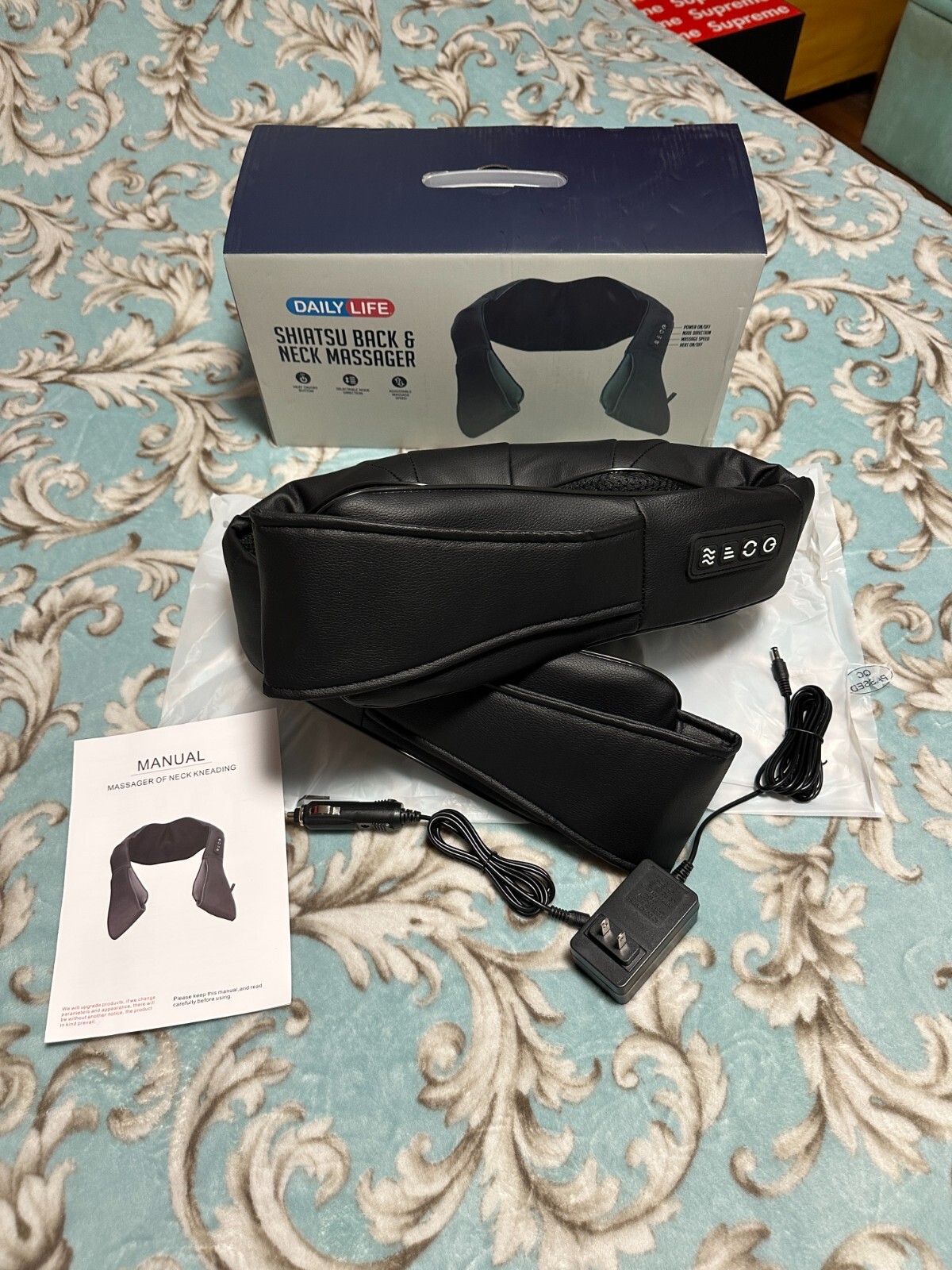 DAILY LIFE SHIATSU BACK & NECK MASSAGER WITH HEAT / DEEP KNEADING / ZC-3002