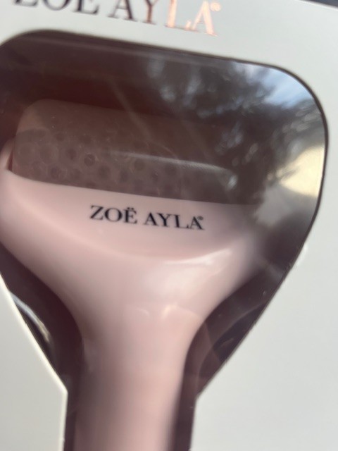 Zoe Ayla Face & Body Ice Roller, Soft Gel, Quick Freeze,Reduce Puff & RednessNIB