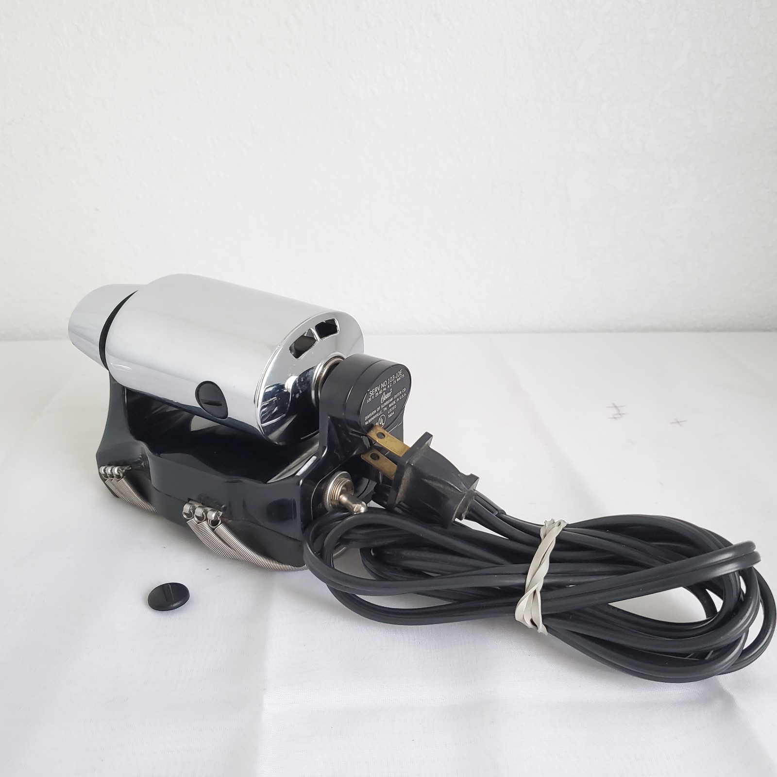 Oster 103-10E Professional Hand Held Massager Ball Bearing Chrome Works READ