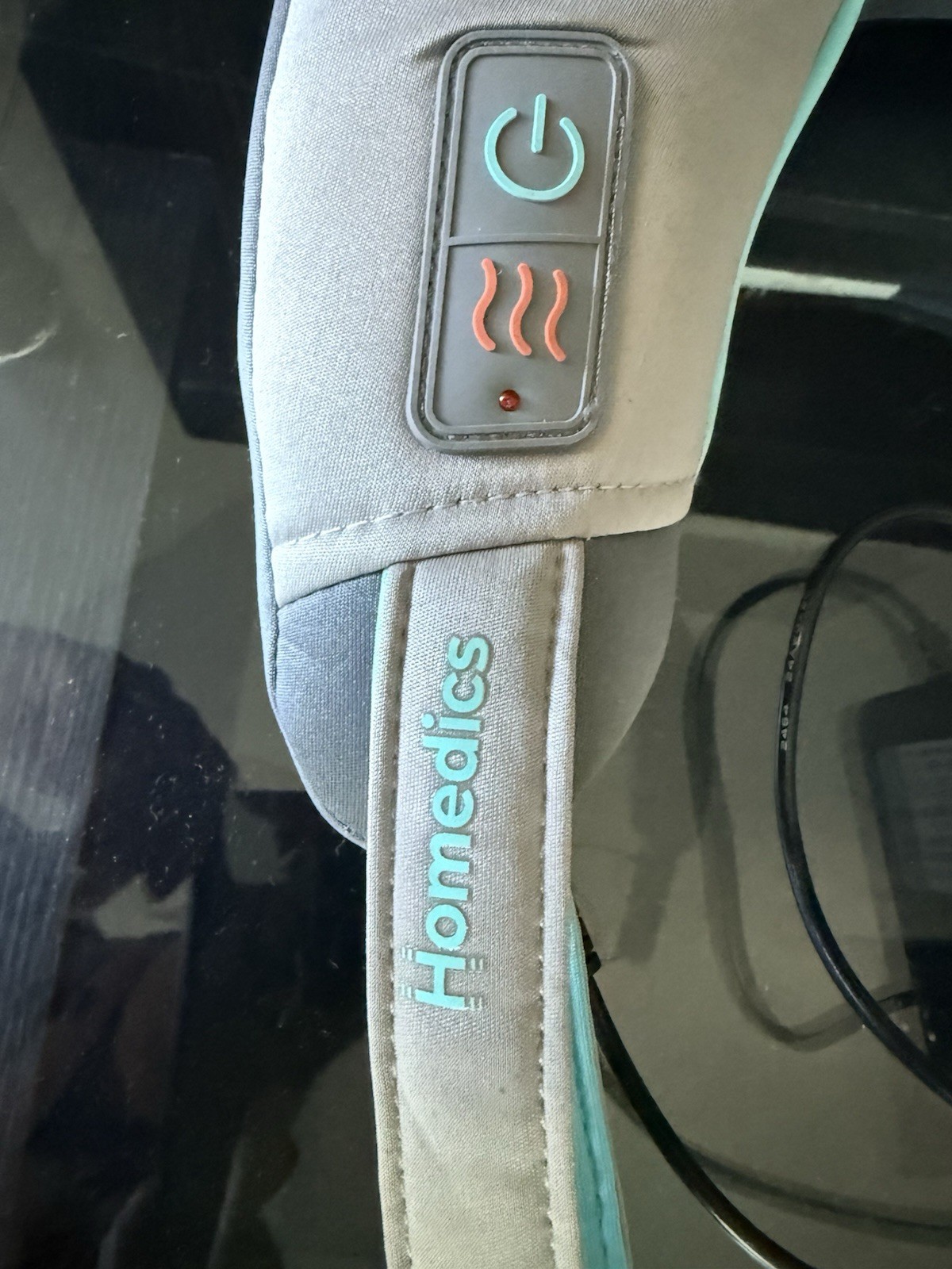 Homedics Soothes Neck Tension Vibration Neck Massager with Heat & Handles NO BOX