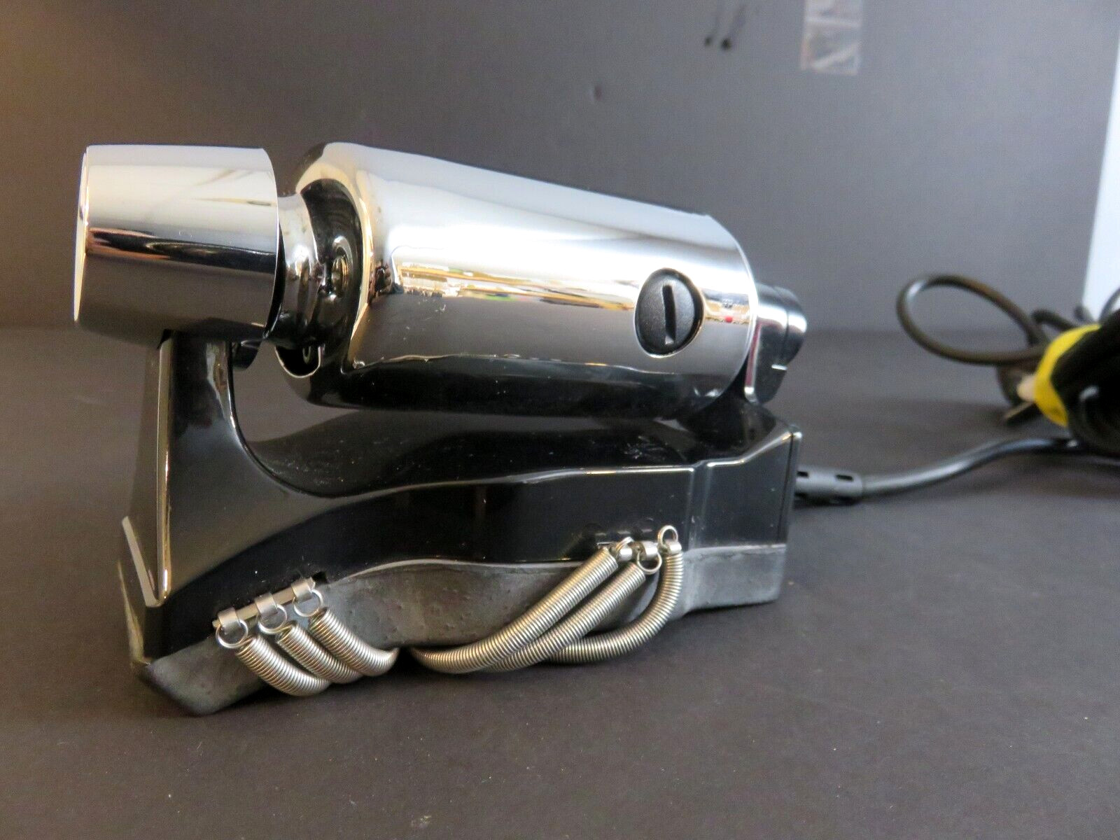 Oster Hand Held Ball Bearing Full Body Massager 103-10E Tested EUC