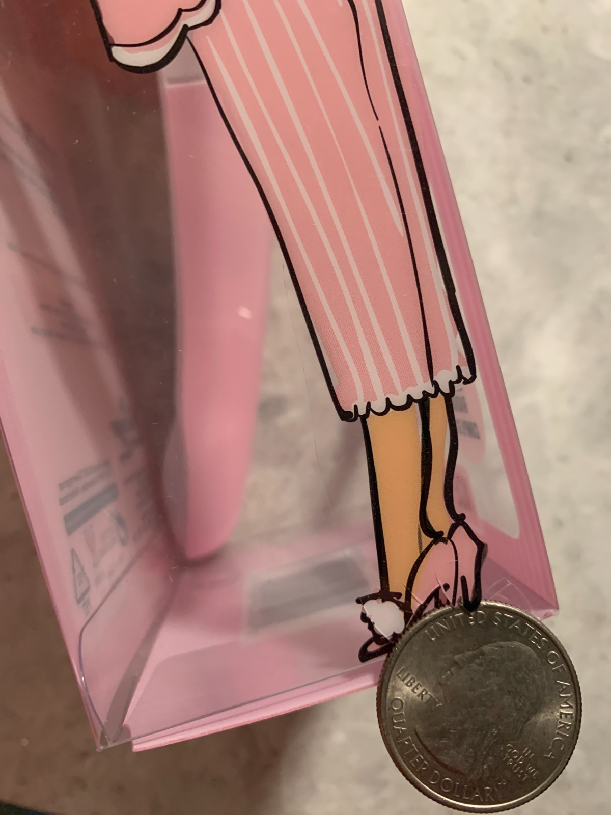 The Vintage Cosmetic Company Ice Roller Pink Cooling Sooth Facial Eye Puffiness