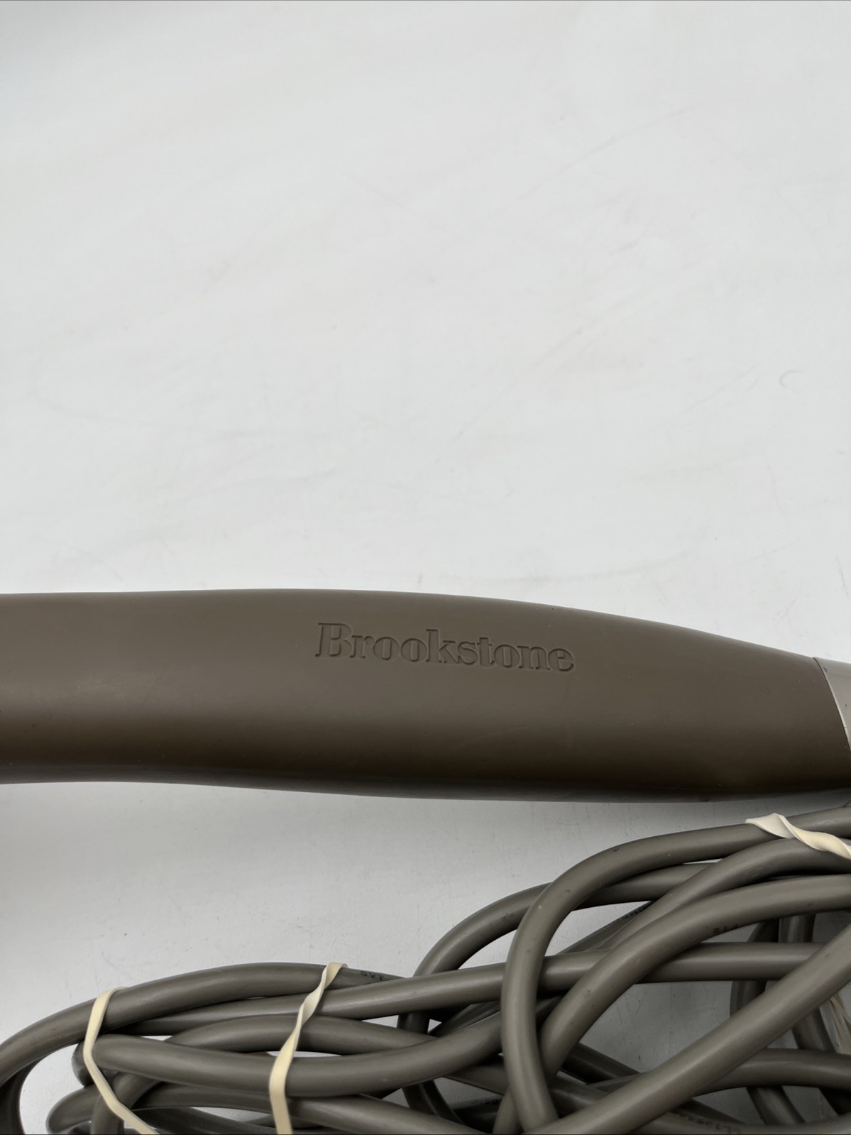 Brookstone Massager 15-Speed Vibrating Full Body Therapy Handheld Model 235333