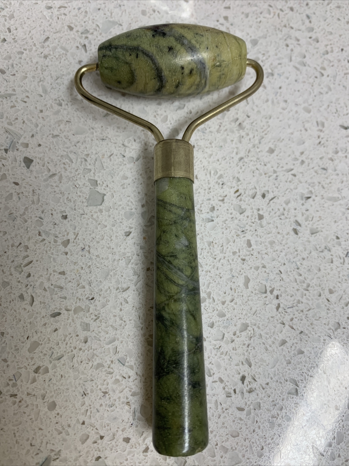 my beauty spot – jade facial roller