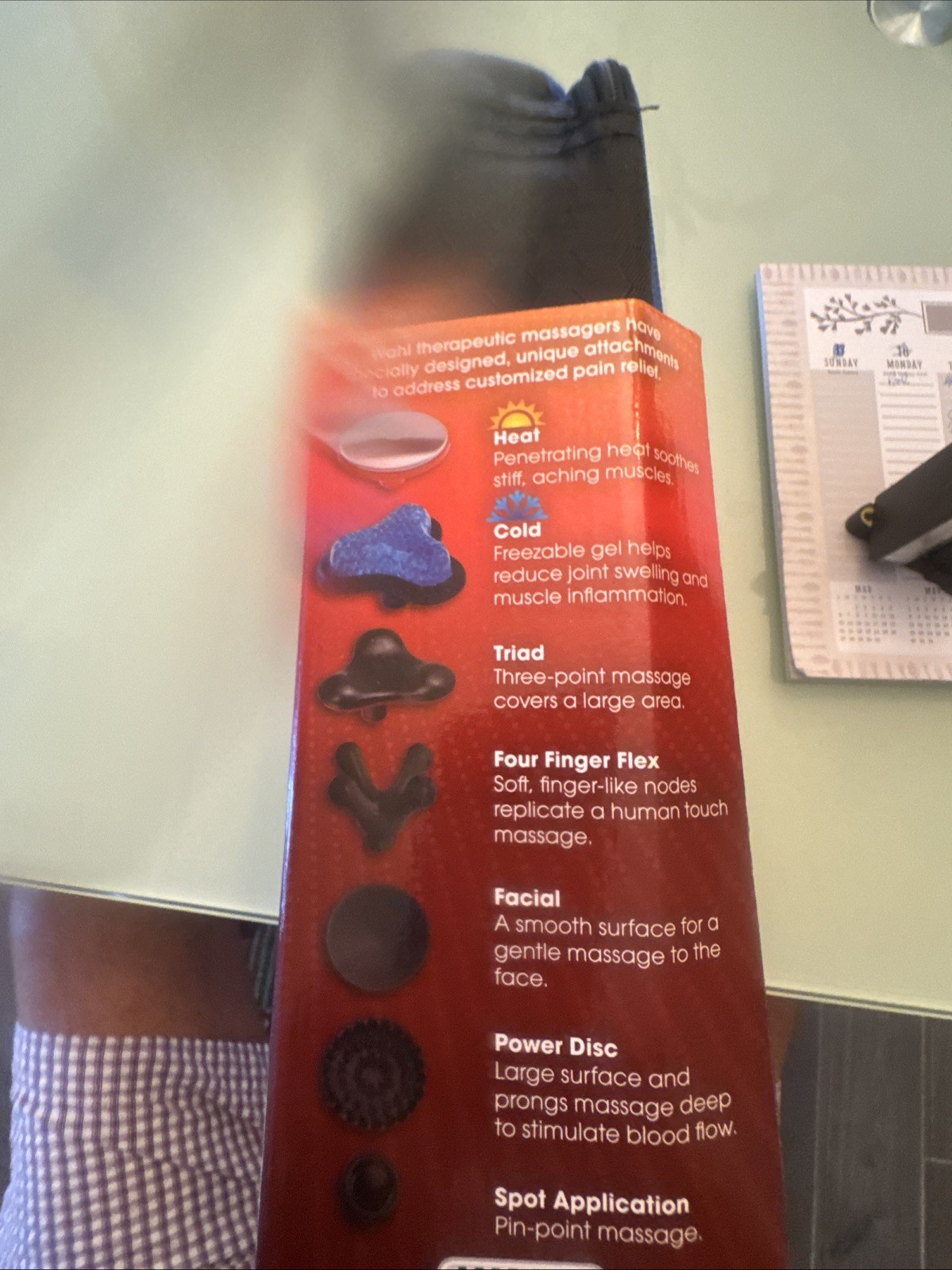 Wahl Hot Cold Therapeutic Massager with 7 Attachments With Case NEW IN BOX