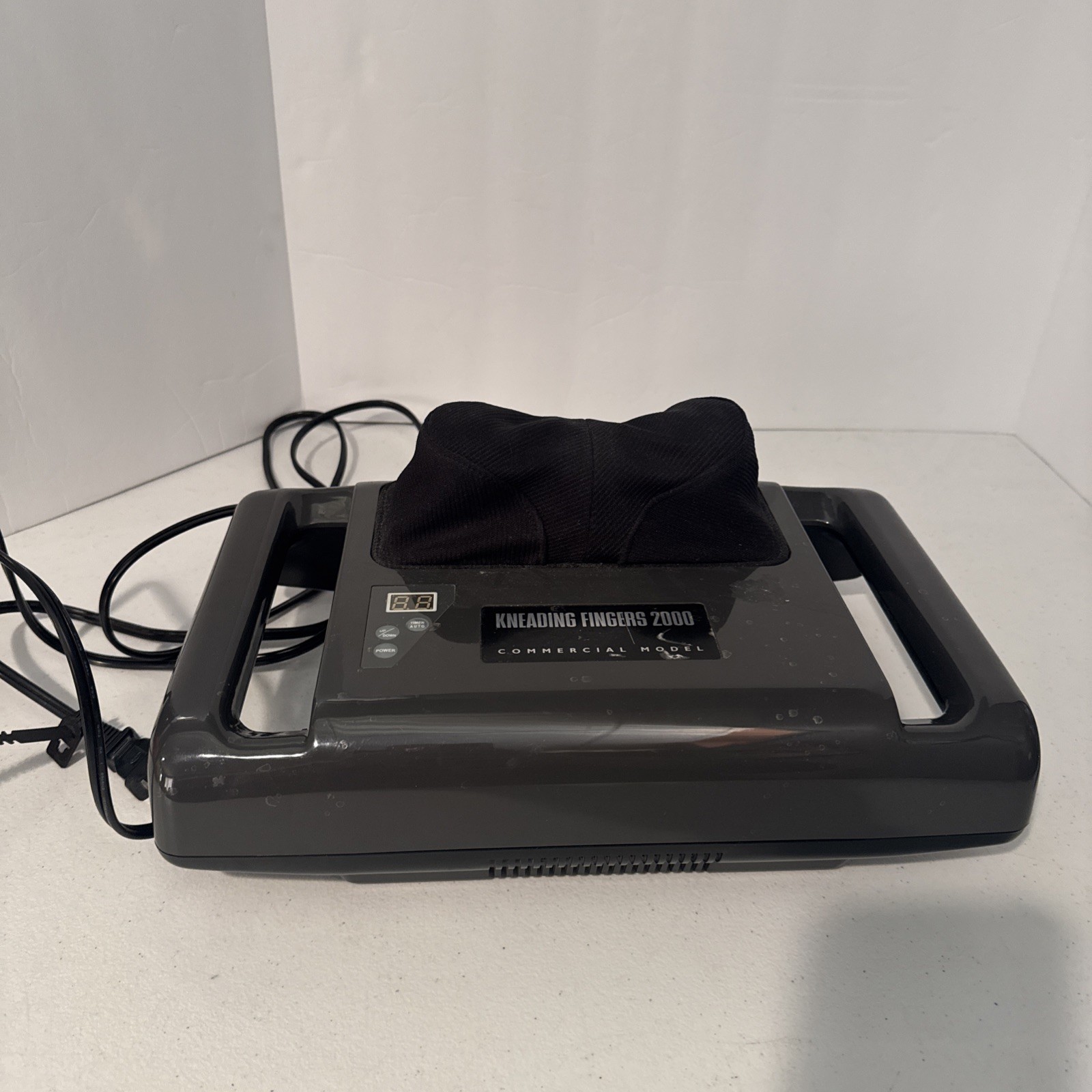 Kneading Fingers 2000 Commercial CS-708 Portable Massager TESTED WORKS GREAT EUC