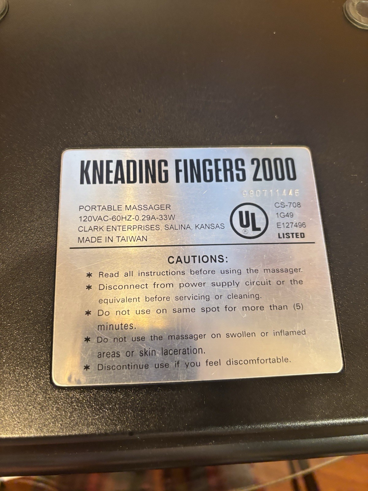 Kneading Fingers 2000 Commercial Model CS-708 Portable Body Massager