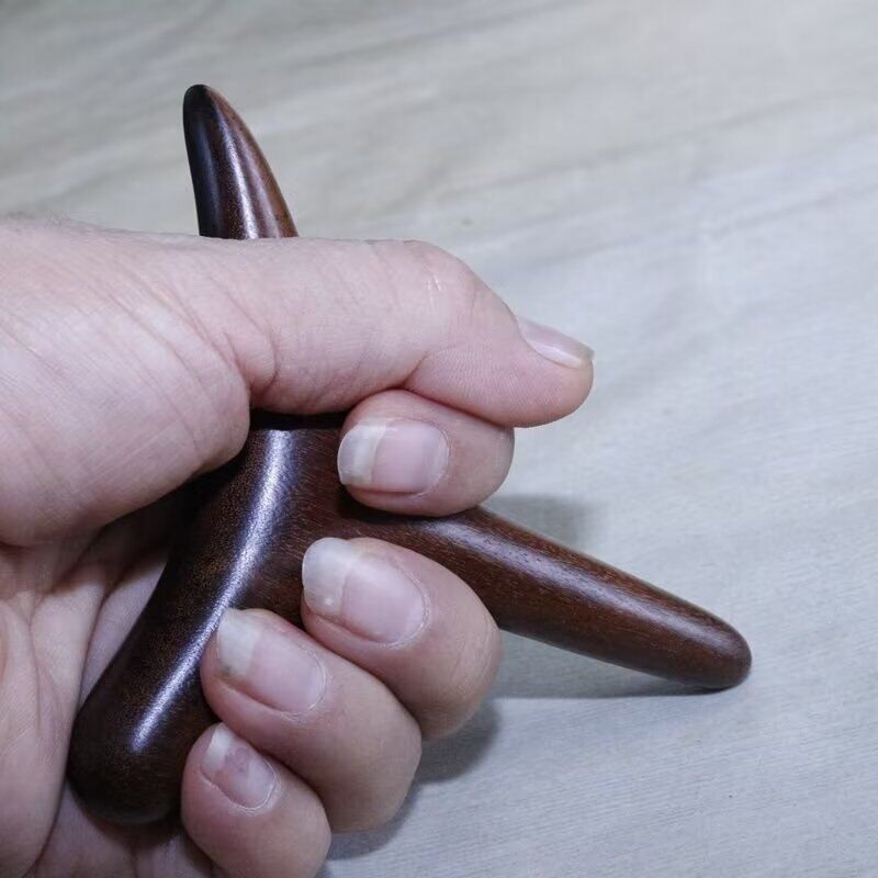 Golden Silk Sandalwood Green Sandalwood Solid Wood Triangular Massage Stick Sole