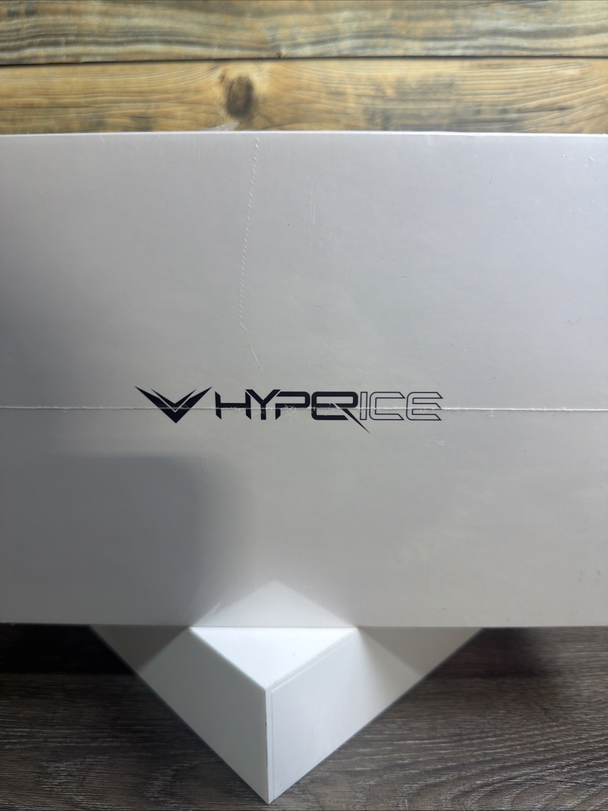 Hyperice Hypervolt Bluetooth-powerful Quiet-3 speed Handheld Massage Gun