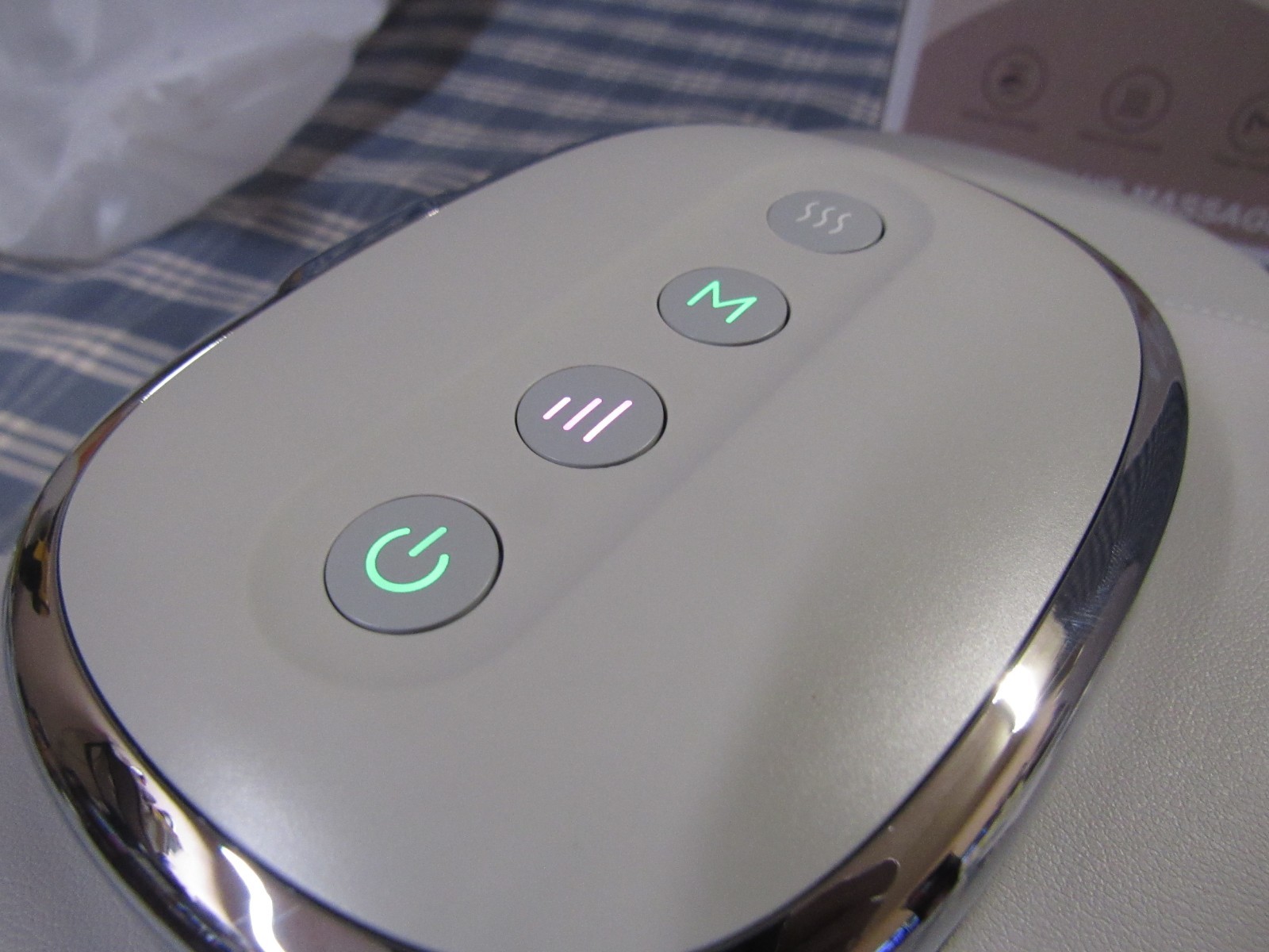 Hand M Cordless Smart Hand Massager 3 MODES (New Open Box) FAST FREE SHIPPING.