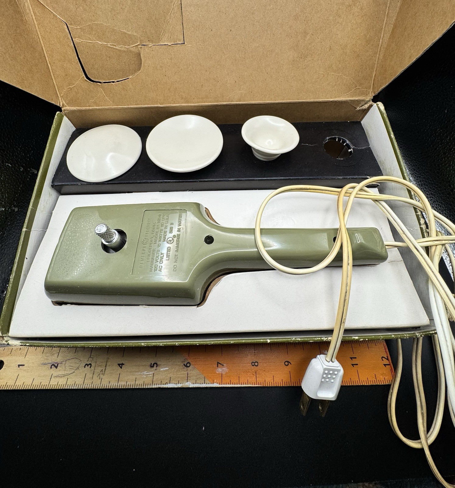 Vintage GE Handheld Vibrator Heat Massager MR-2 2 Speed w/Attachments WORKS!