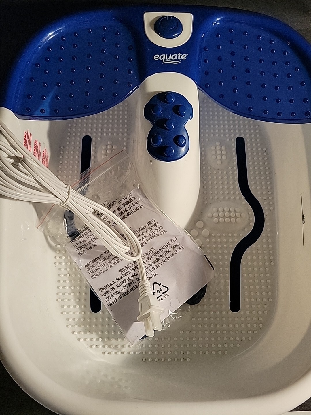 Equate Foot Bath Toe Touch Control Heated Bubble Massage New! No Box