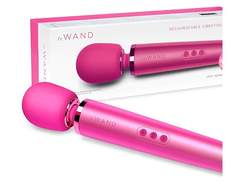 le Wand Rechargeable Vibrating Massager – Magenta