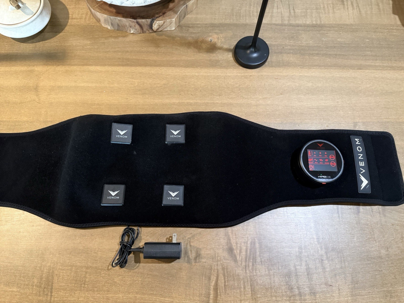 Hyperice Venom Back Heated Vibrating Rechargeable Massage Belt Back Wrap Black