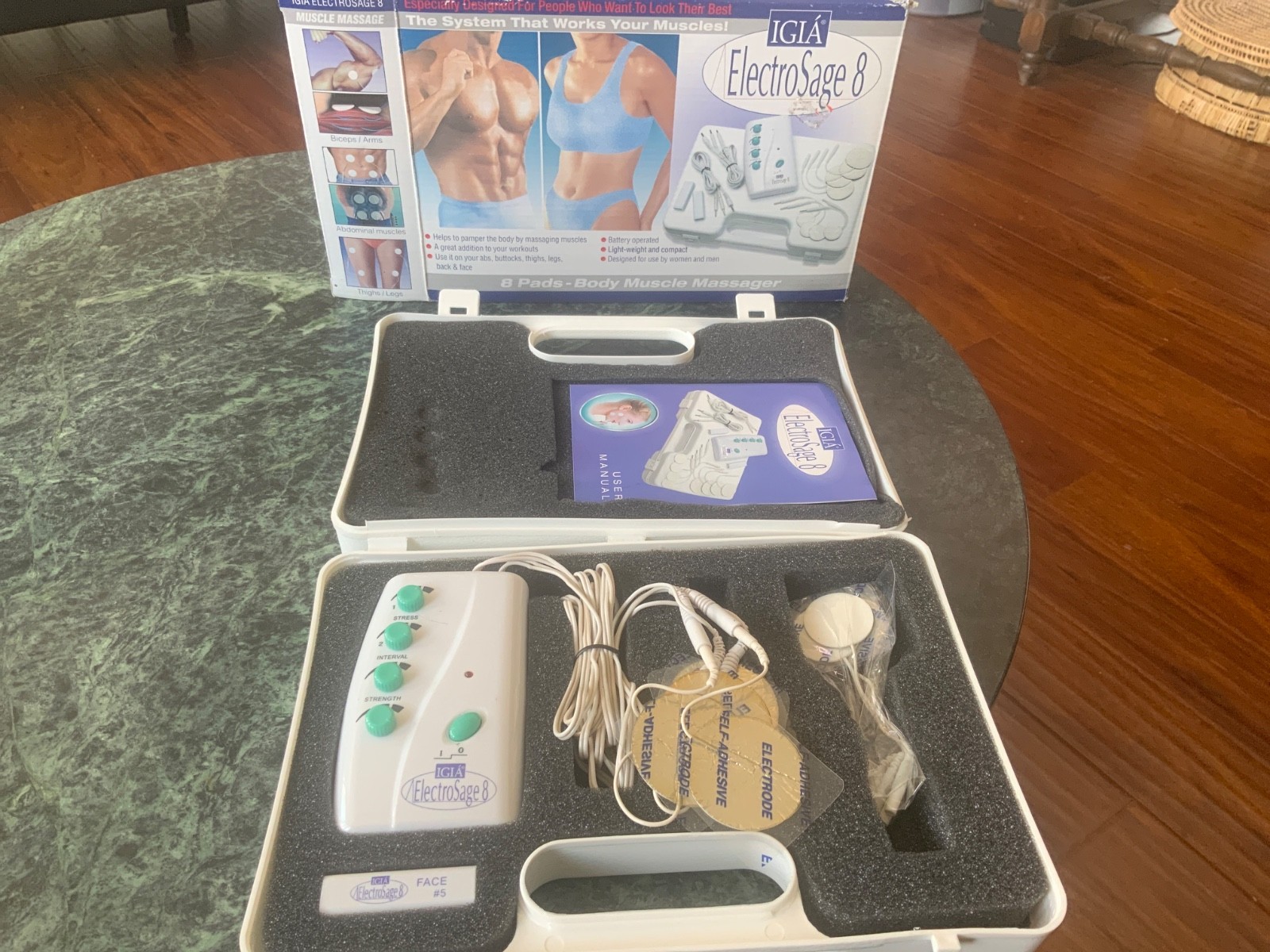 IGIA ElectroSage 8 Muscle Massager