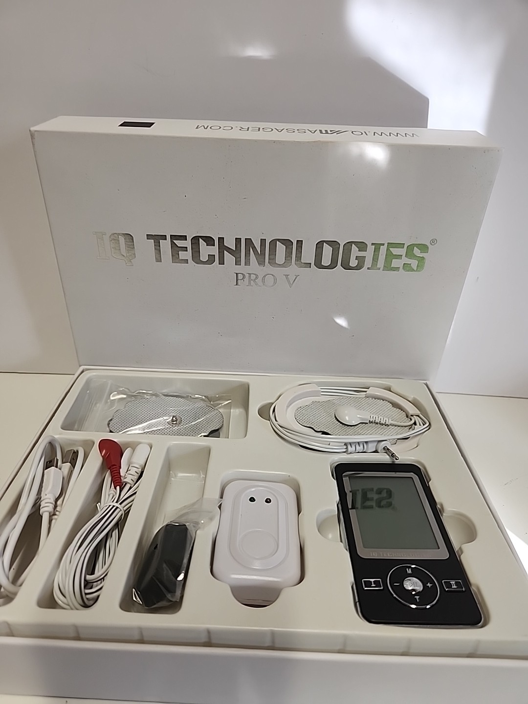 IQ Technologies Massager Pro V TENS Massager Unit Charger – New Open Box