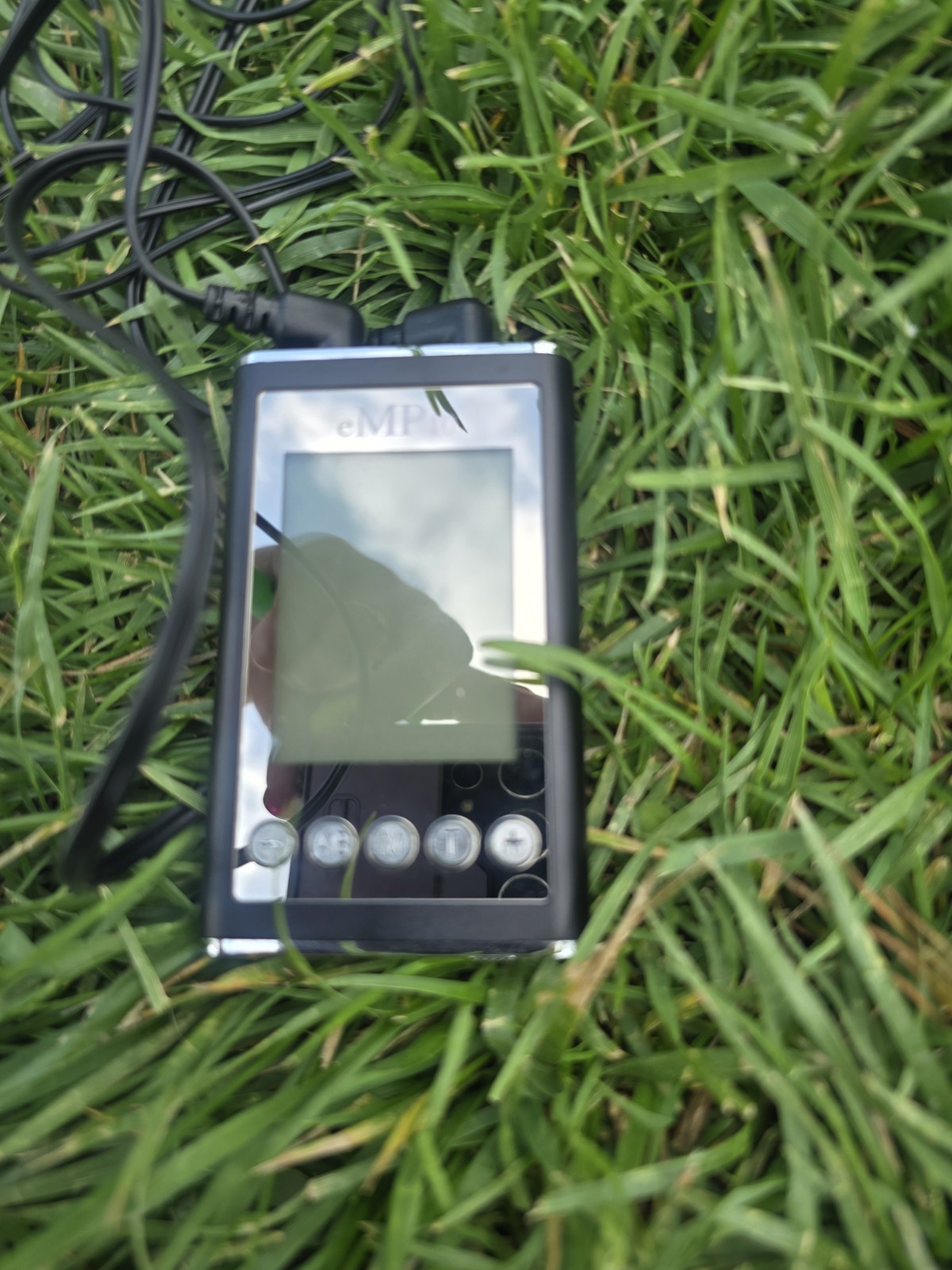 eMP10 Tens EMS Portable Muscle Stimulator AS1000 w/Pads & Charger Pain Reliever