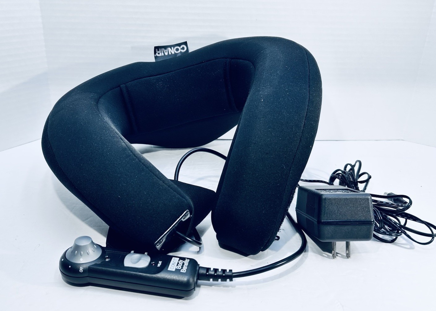Conair Body Benefits Heated Electric Neck Pillow Massager Head Rest Black NOB